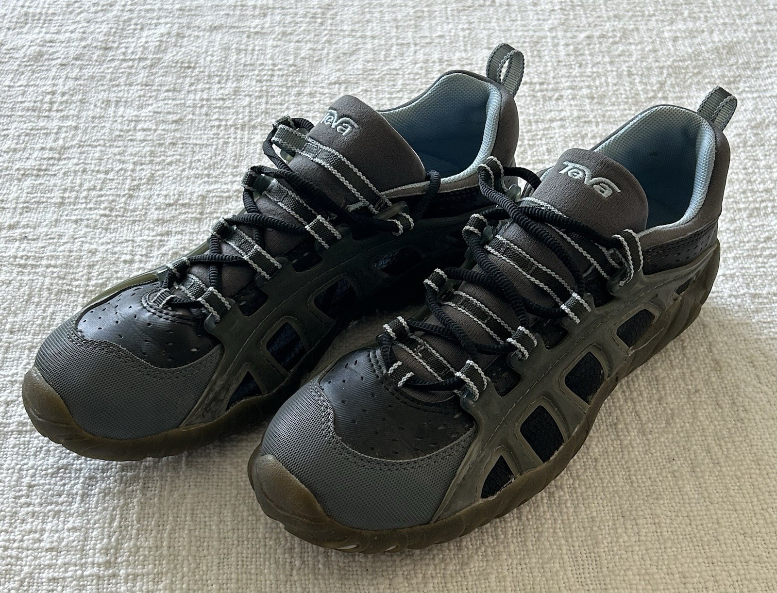 TEVA Size 8 Womens Gamma Hydro Sport Water Hiking Shoes Gray Blue EUC