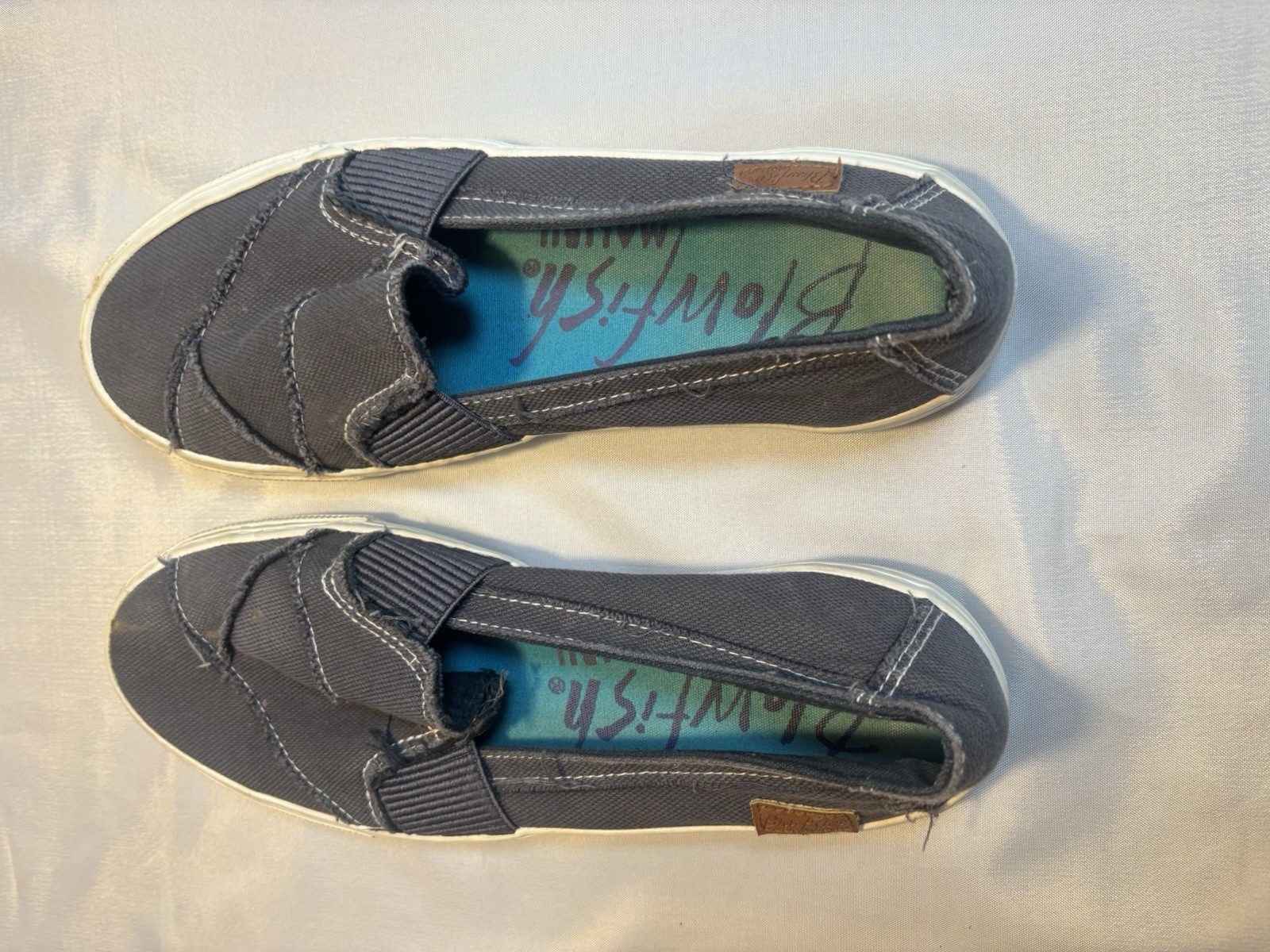 Women’s Blowfish Malibu Gray Size 8