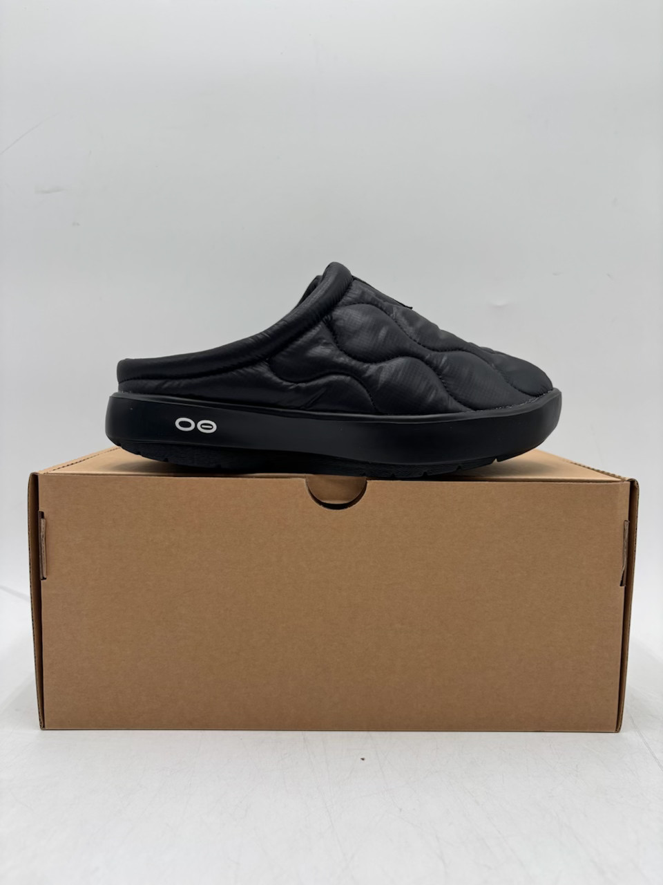 Oofos OOCOOZIE THERMO MULE Women’s NEW Recovery Shoe Black Multiple Sizes