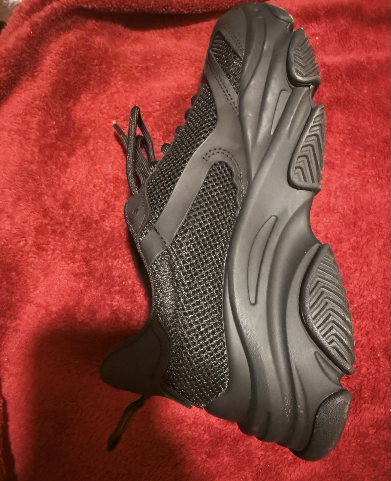 Steve Madden Black Mesh & Synthetic Low-Top Sneaker