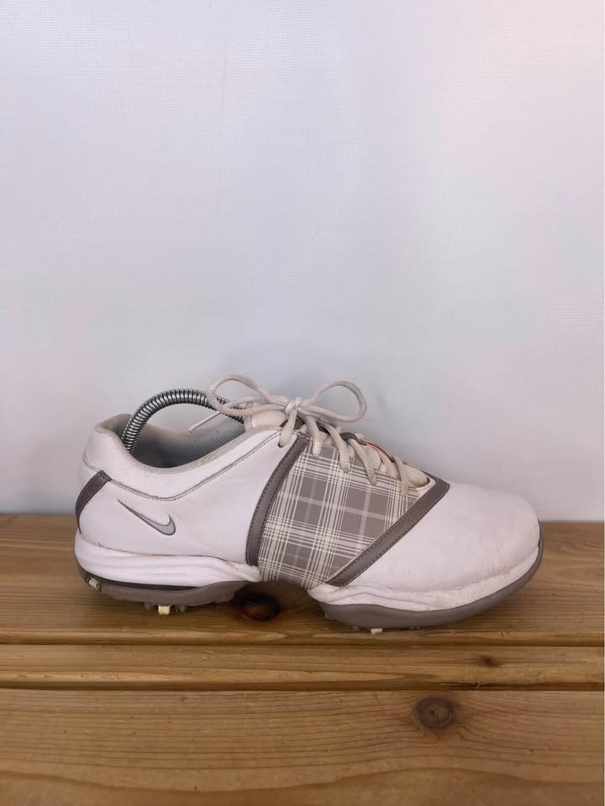 Nike Golf Plaid Saddle Style Golf Shoes – Women’s 10.5