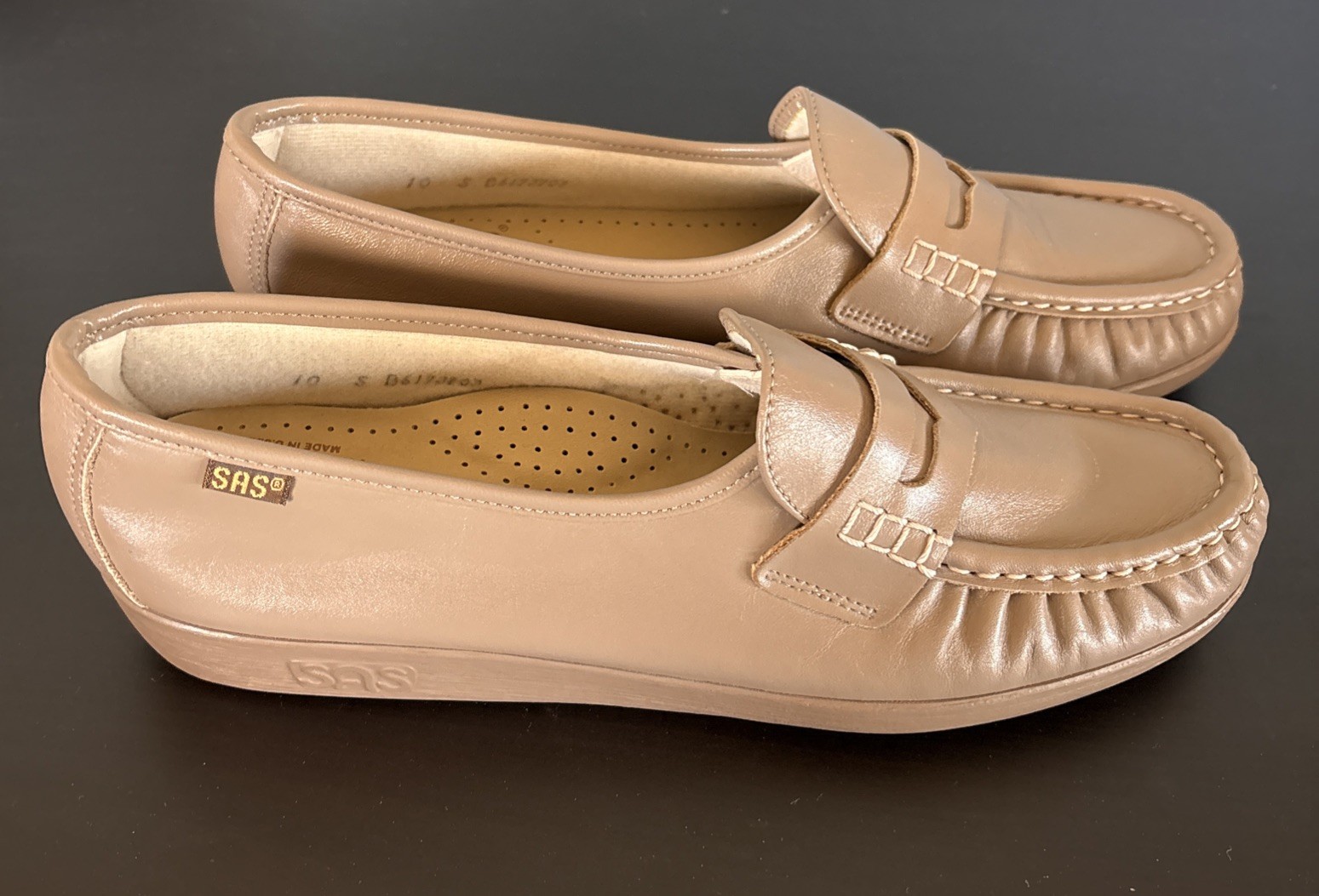 SAS Classic Mocha Hand Sewn Leather Slip On Comfort Penny Loafers Women’s 10