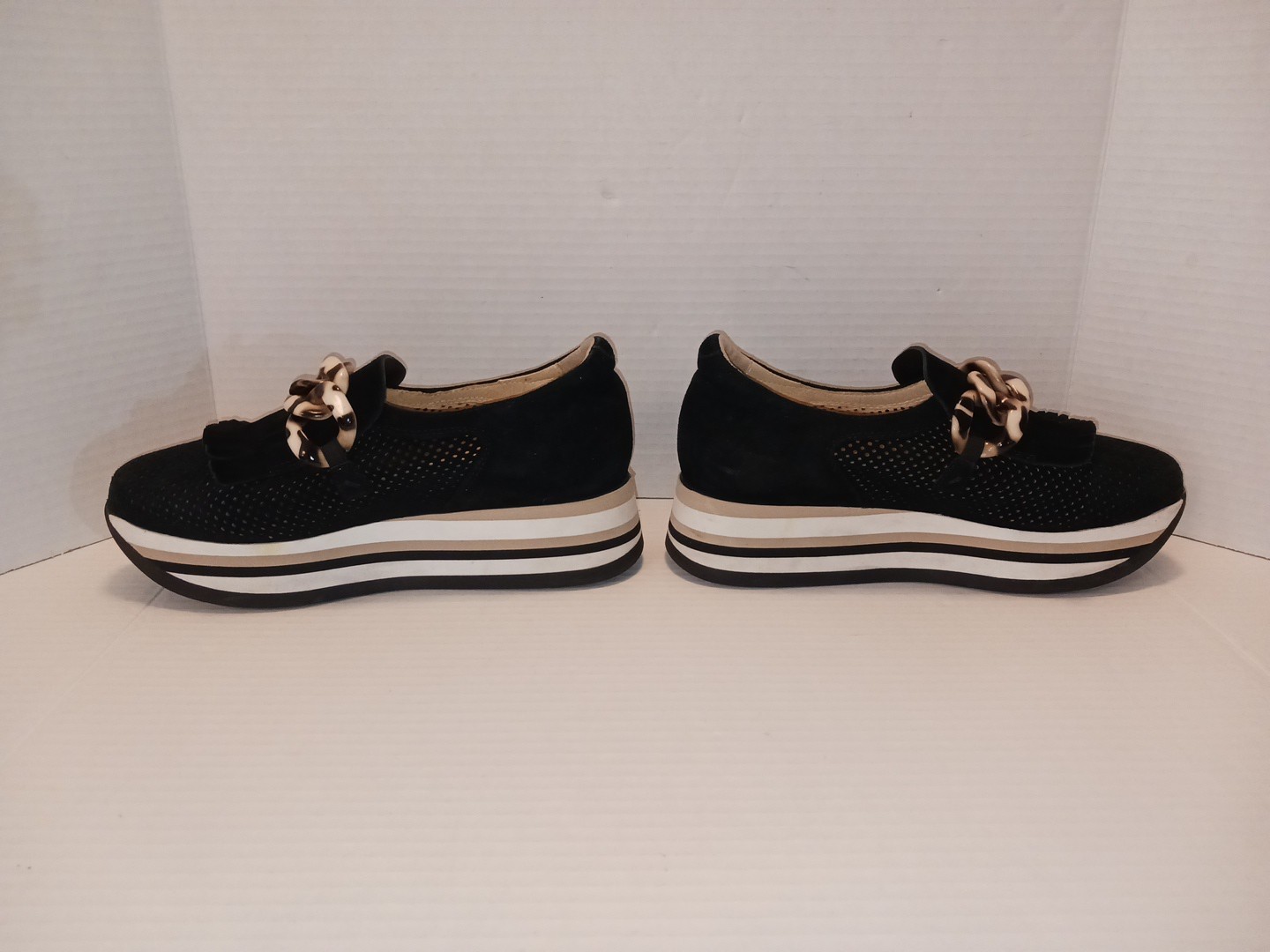 Softwaves Cadie 36 1/2 Women’s Sz 6 Shoes Black Arch Support Platform Sneakers