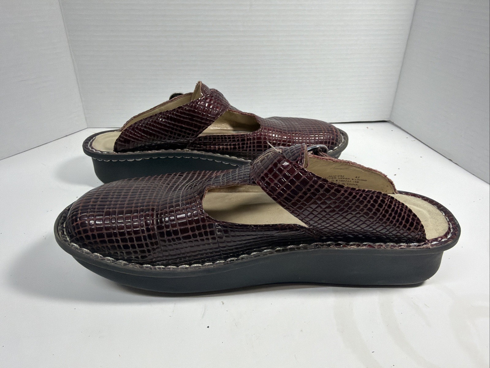 ALEGRIA ALG-232 SIZE 42 /US 11.5 WOMENS LEATHER SNAKE PRINT MARY JANE CLOG