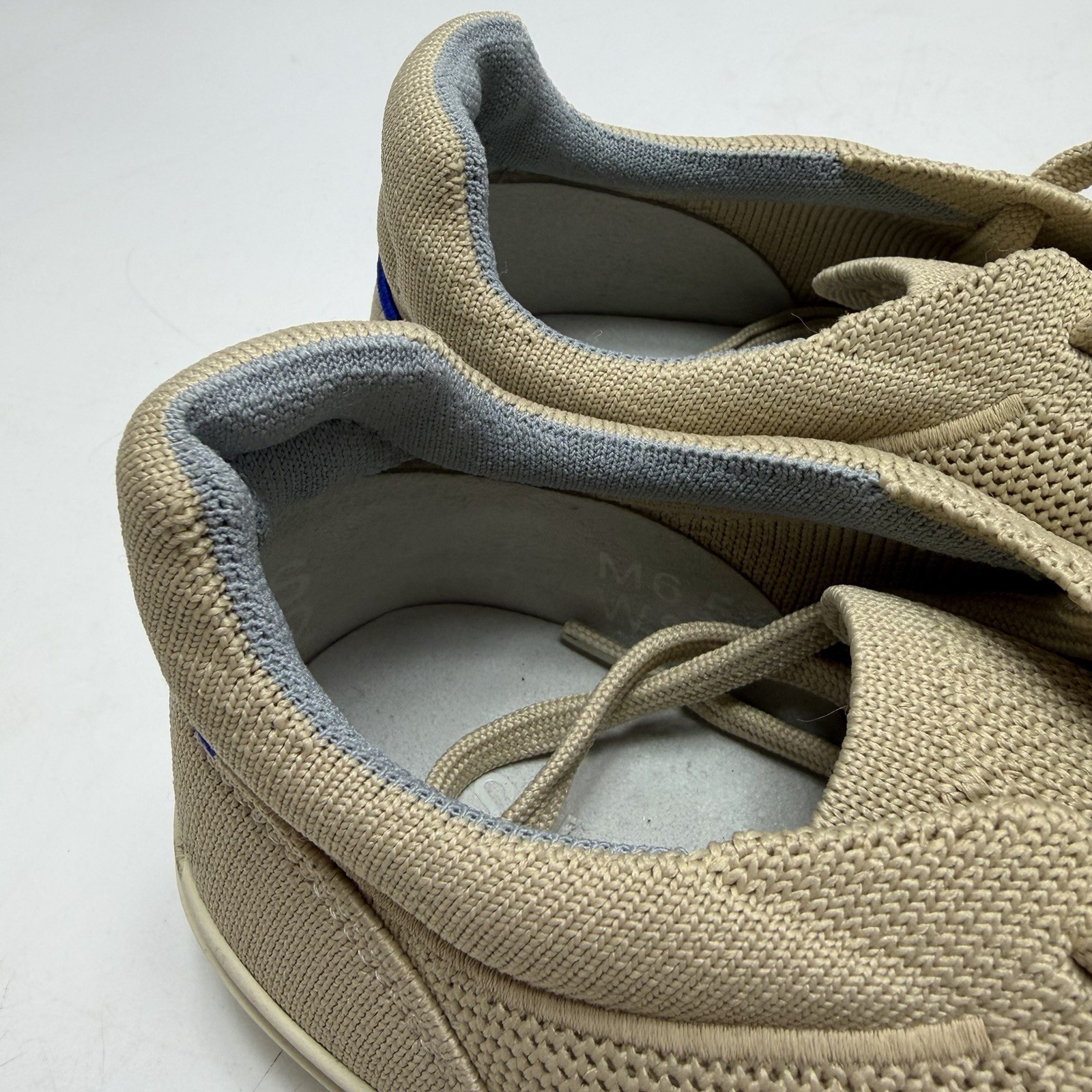 Rothy’s Shoes Tan Sneakers WOMEN 8 / EU 39 Lace Tie Mesh Rubber Sole 096-004