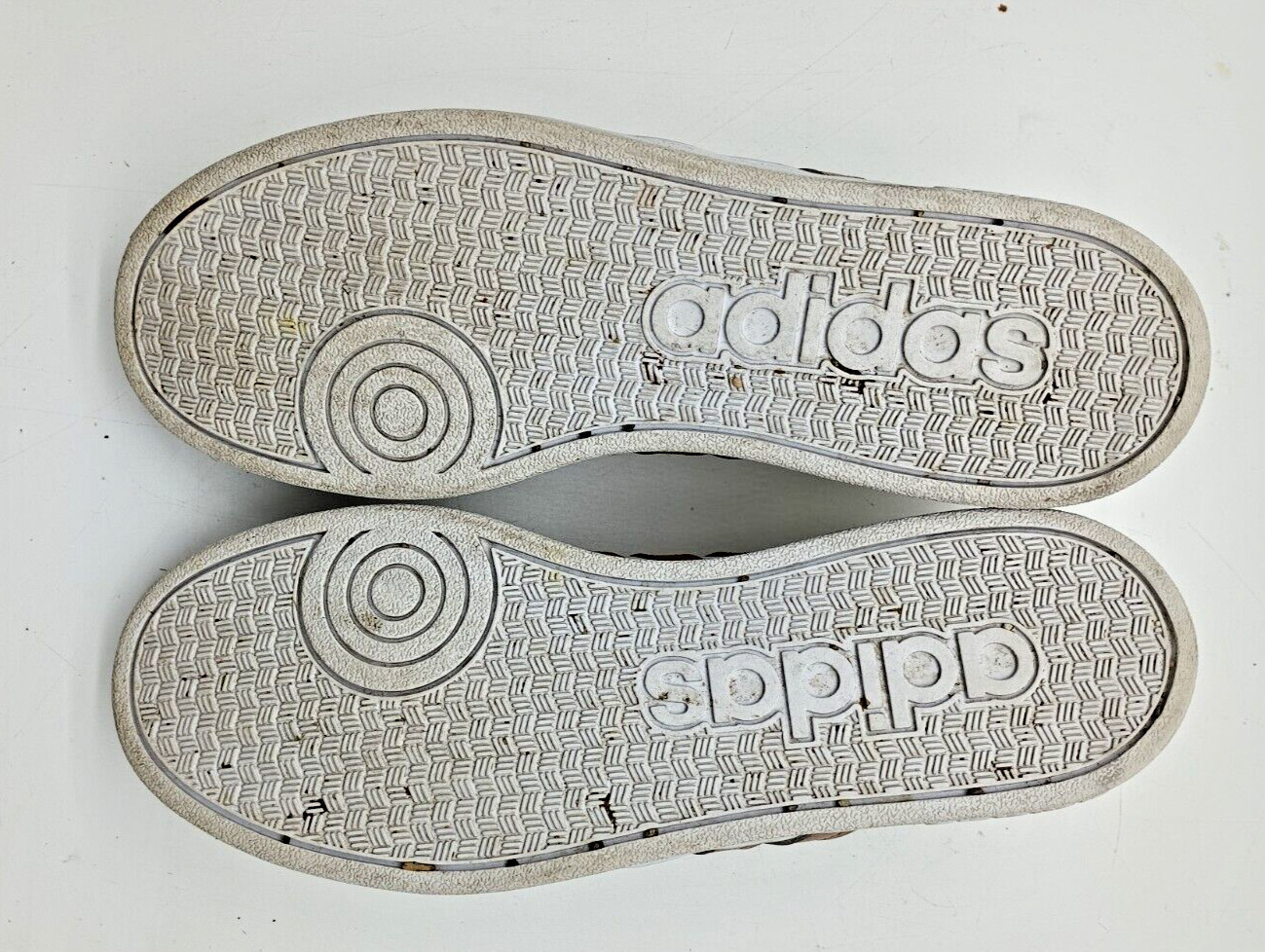 Adidas Women’s Grand Court Cloudfoam Lifestyle Shoes White/Gold Metallic SZ 6.5