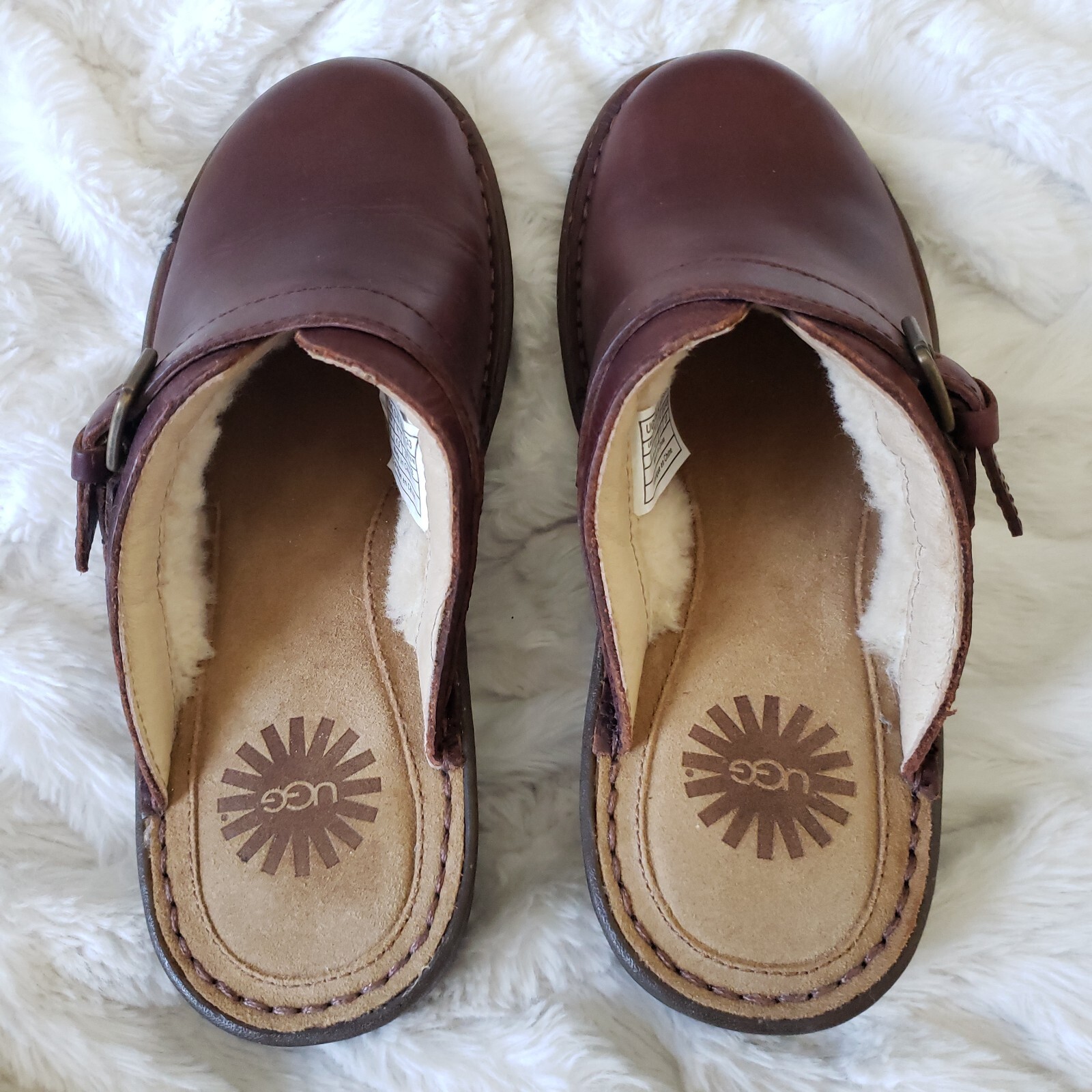 UGG Australia Livia Brown Wool Lined Leather Clogs Mules – Women’s US 6/ EU 37