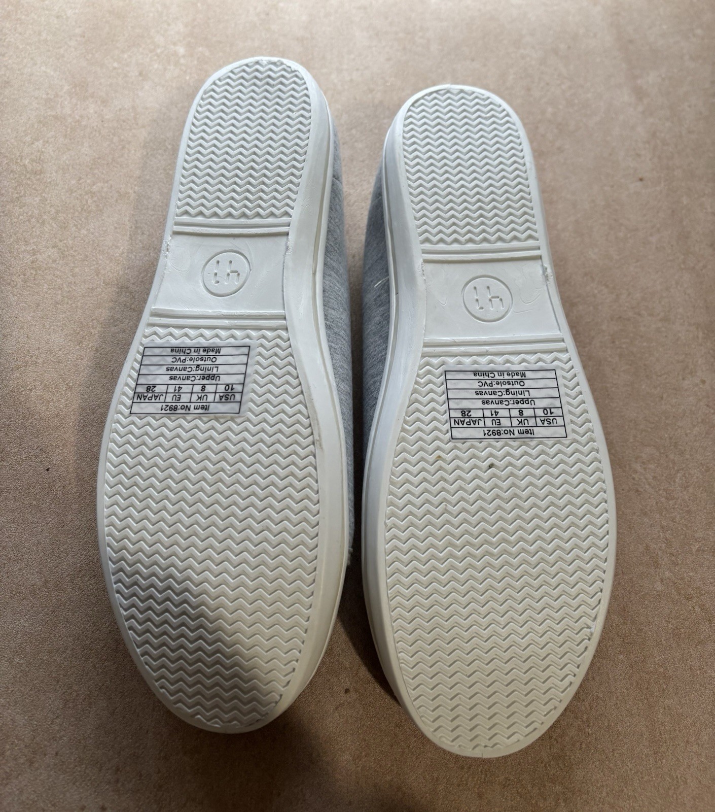 New Canvas Gray Women Shoe Sz 10 Casual Walking Beach Gym Comfy & Cute Fast Ship