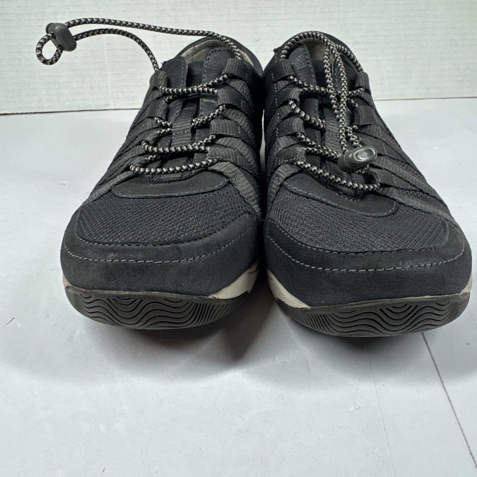 Dansko Shoes Womens 39W Honor Sporty Drawstring Low Top Sneakers Metallic Gray