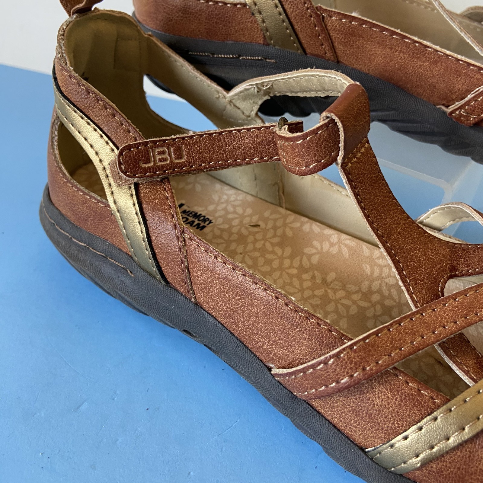 JBU by Jambu Shoes Womens Sz 8.5 Dove Memory Foam Soles Brown Copper T Strap
