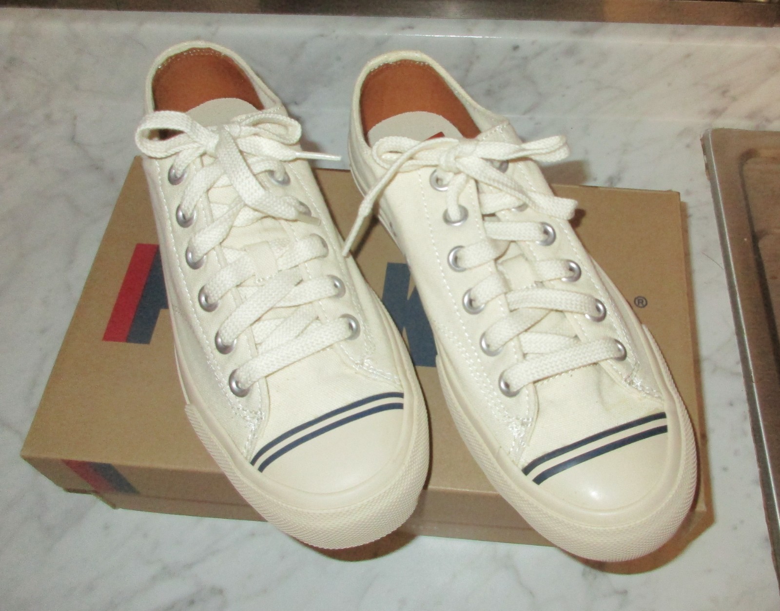 Men’s Women’s Off White & Blue Super 69ER PRO-KEDS – 6.5 Man – New
