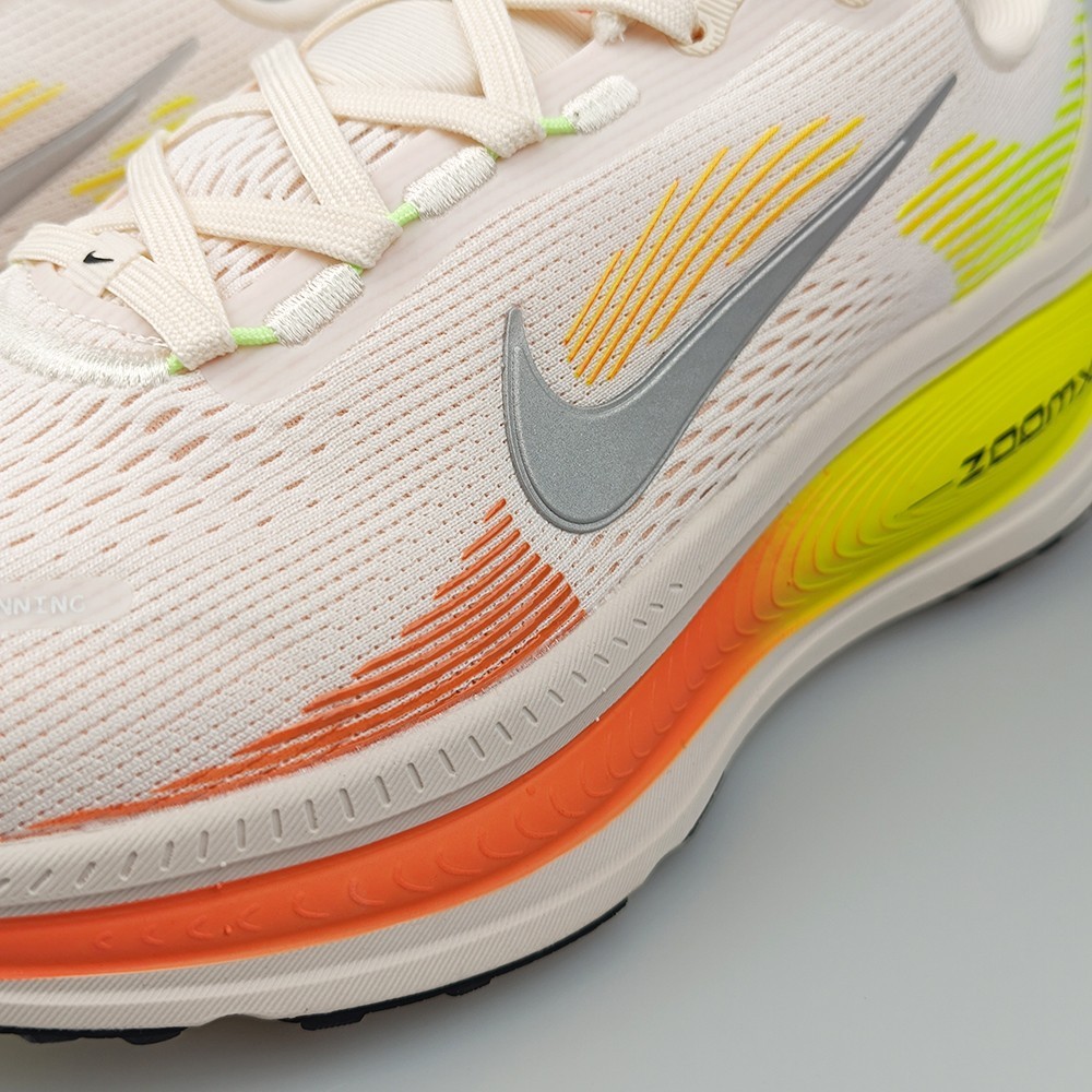 Nike Vomero 18 Phantom Light Wild Mango Volt Women’s Road Running Shoes EU 39/40