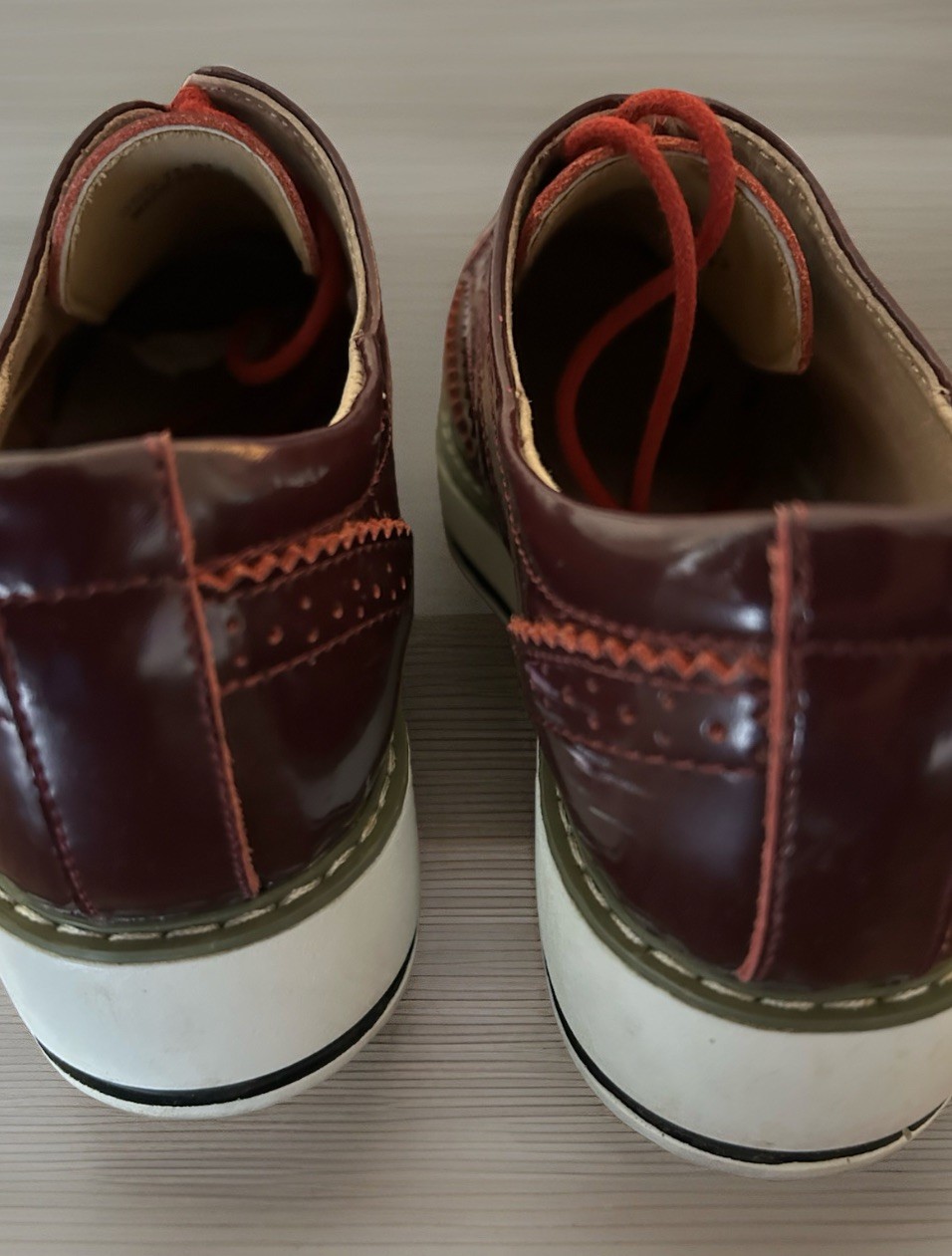 Dadawen Plum Platform Oxford Women’s Size 41 Red Laces