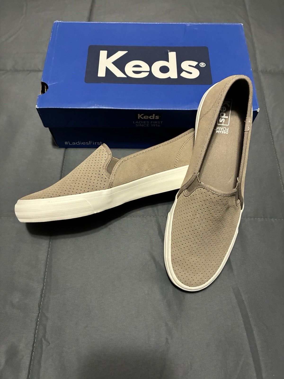 Women’s Keds Slip On Size 10