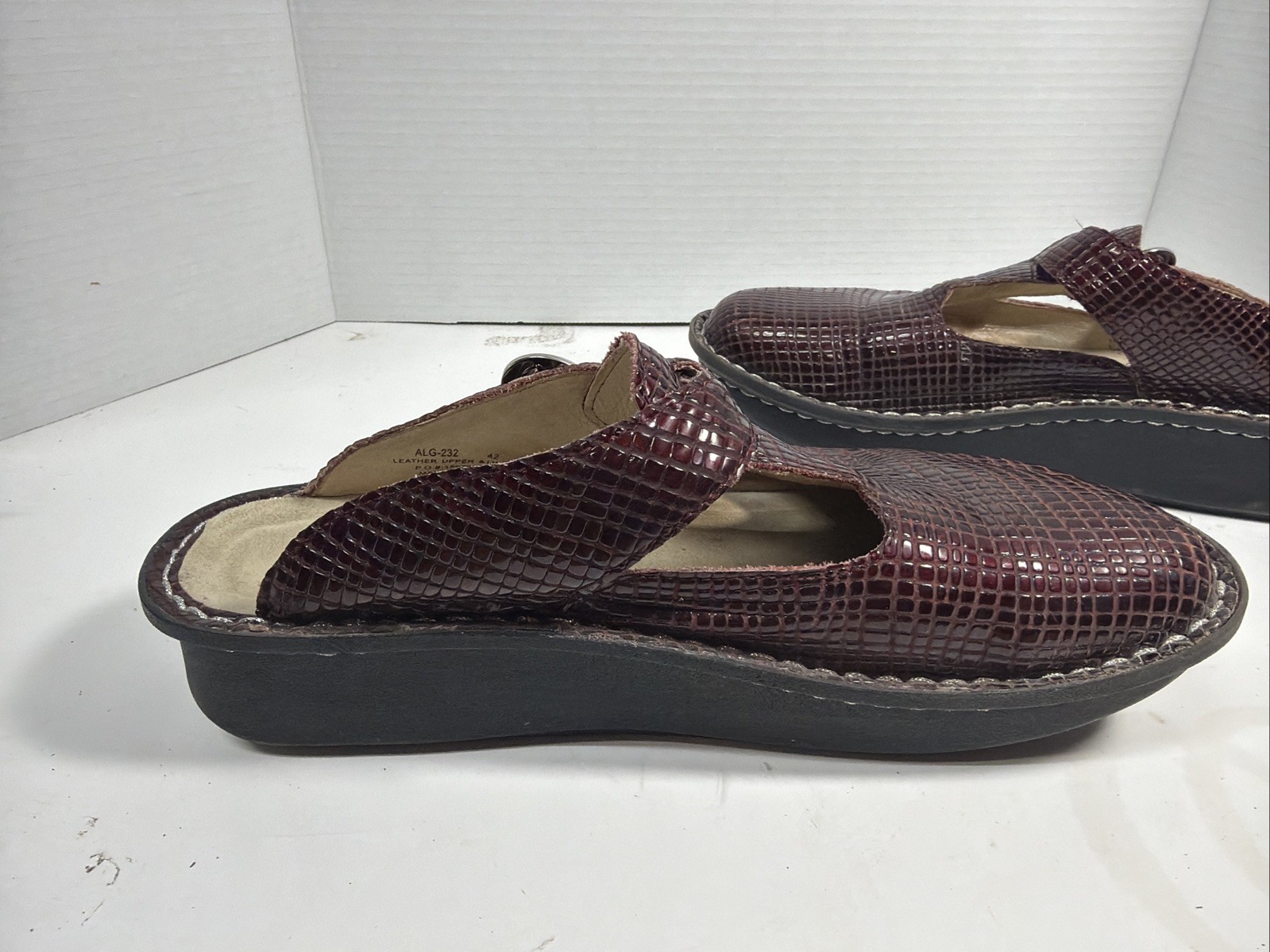 ALEGRIA ALG-232 SIZE 42 /US 11.5 WOMENS LEATHER SNAKE PRINT MARY JANE CLOG