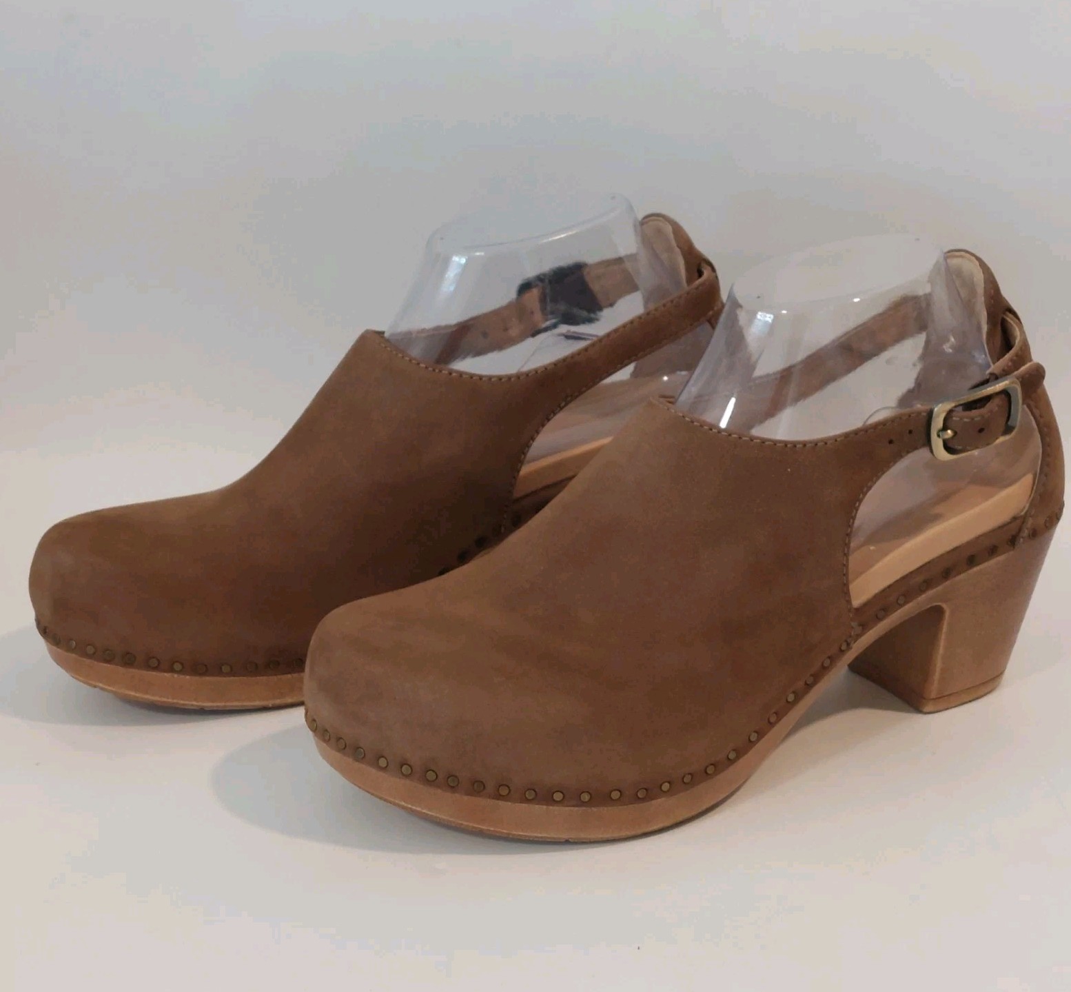 Dansko Sassy Milled Nubuck Suede Brown Casual Heeled Clog 9-9.5 US 40 EUR