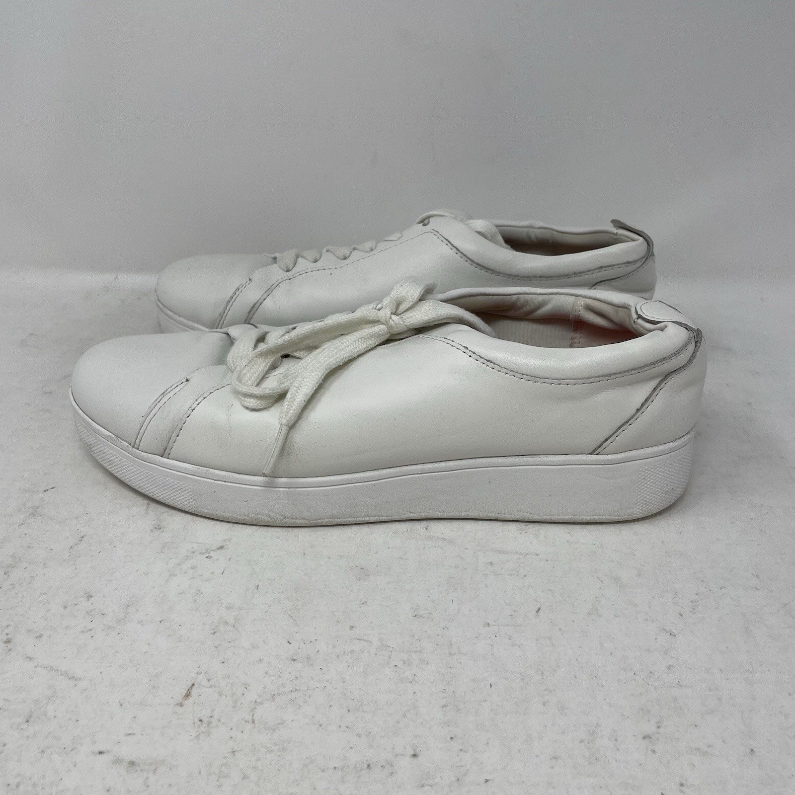 FitFlop Rally Sneakers Shoes Urban White Lace Up Leather Women’s Size 8.5