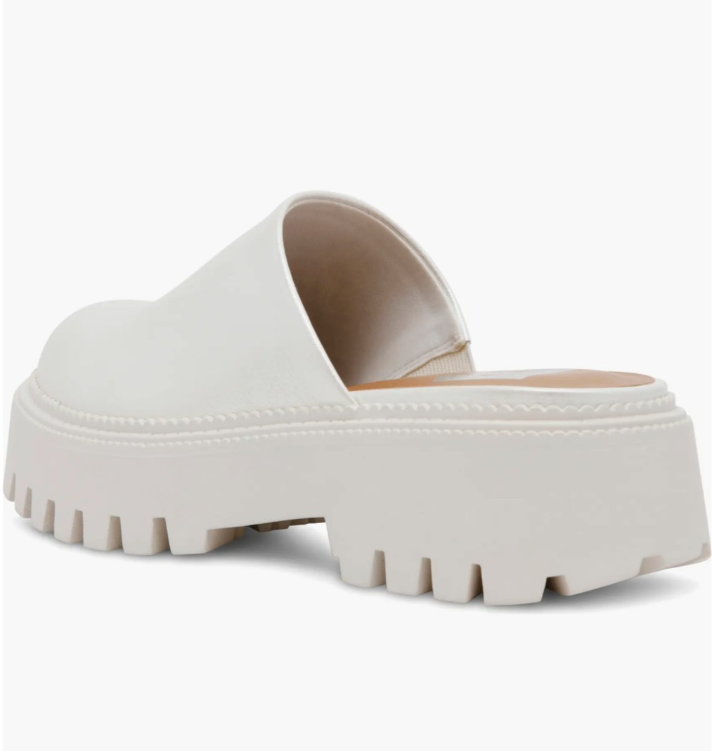 BEAUTIFUL NEW LEXY LUG CLOG BY DOLCE VITA ( WOMEN ) PEARL WHITE SIZE 9.5