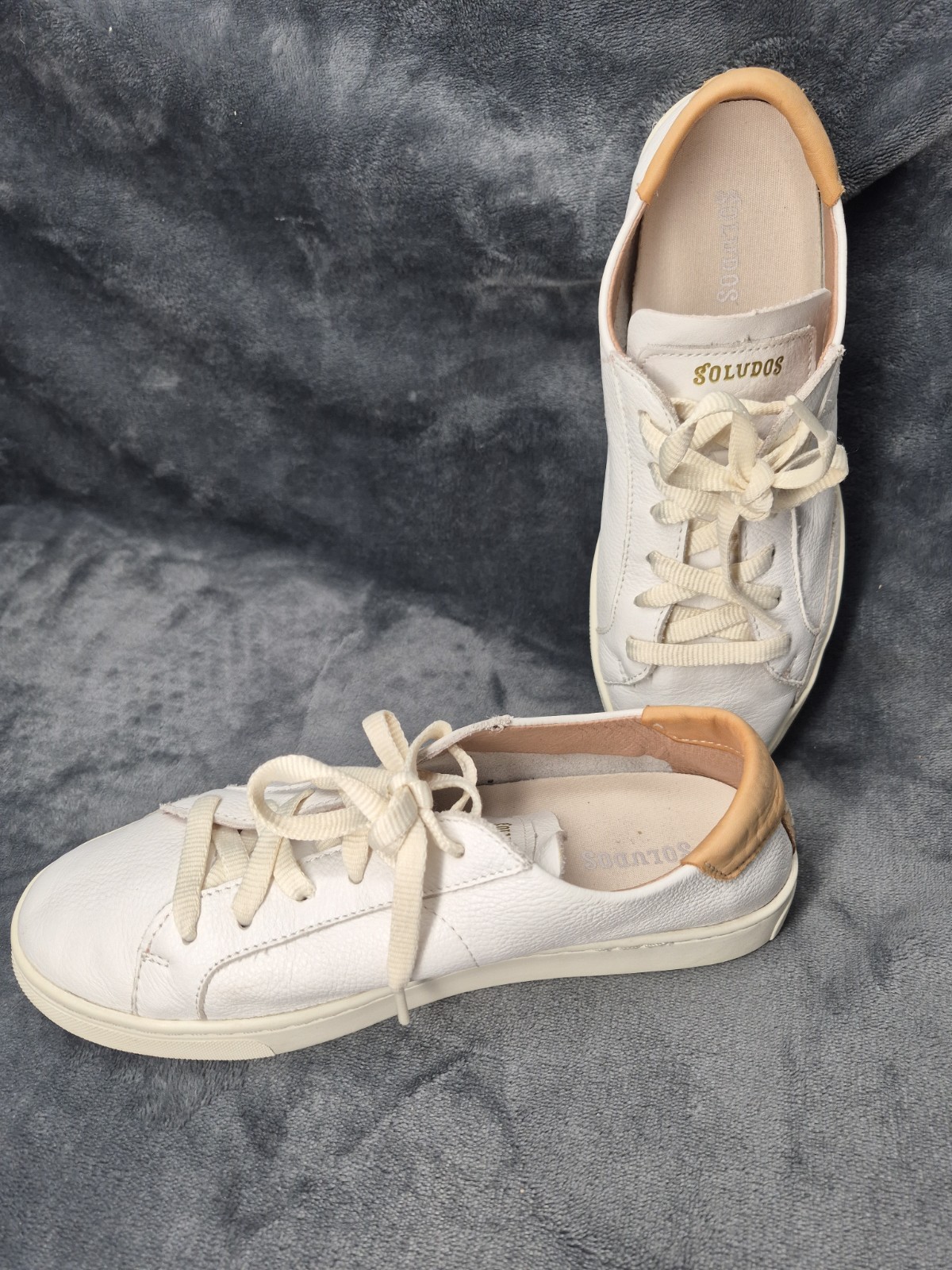 Soludos the original Ibiza classic leather sneaker womens shoes size 8