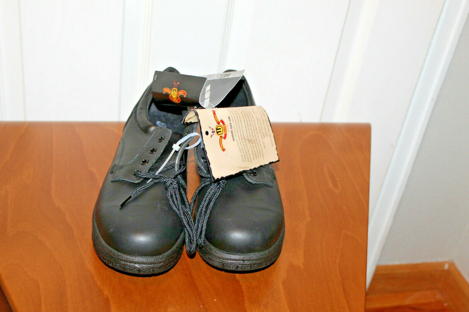 THOROGOOD BLACK LEATHER WOMEN’S SHOES SZ 8 OIL & SLIP RESISTING NWOB MADE IN USA