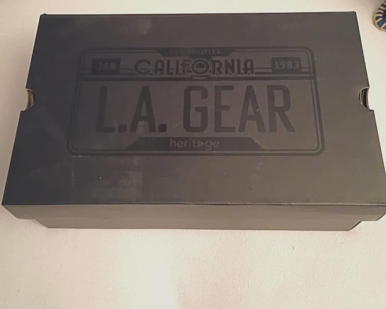 LA Gear Women’s 7.5 Boardwalk Heritage Shoes in Original Box Light-Up LED Retro