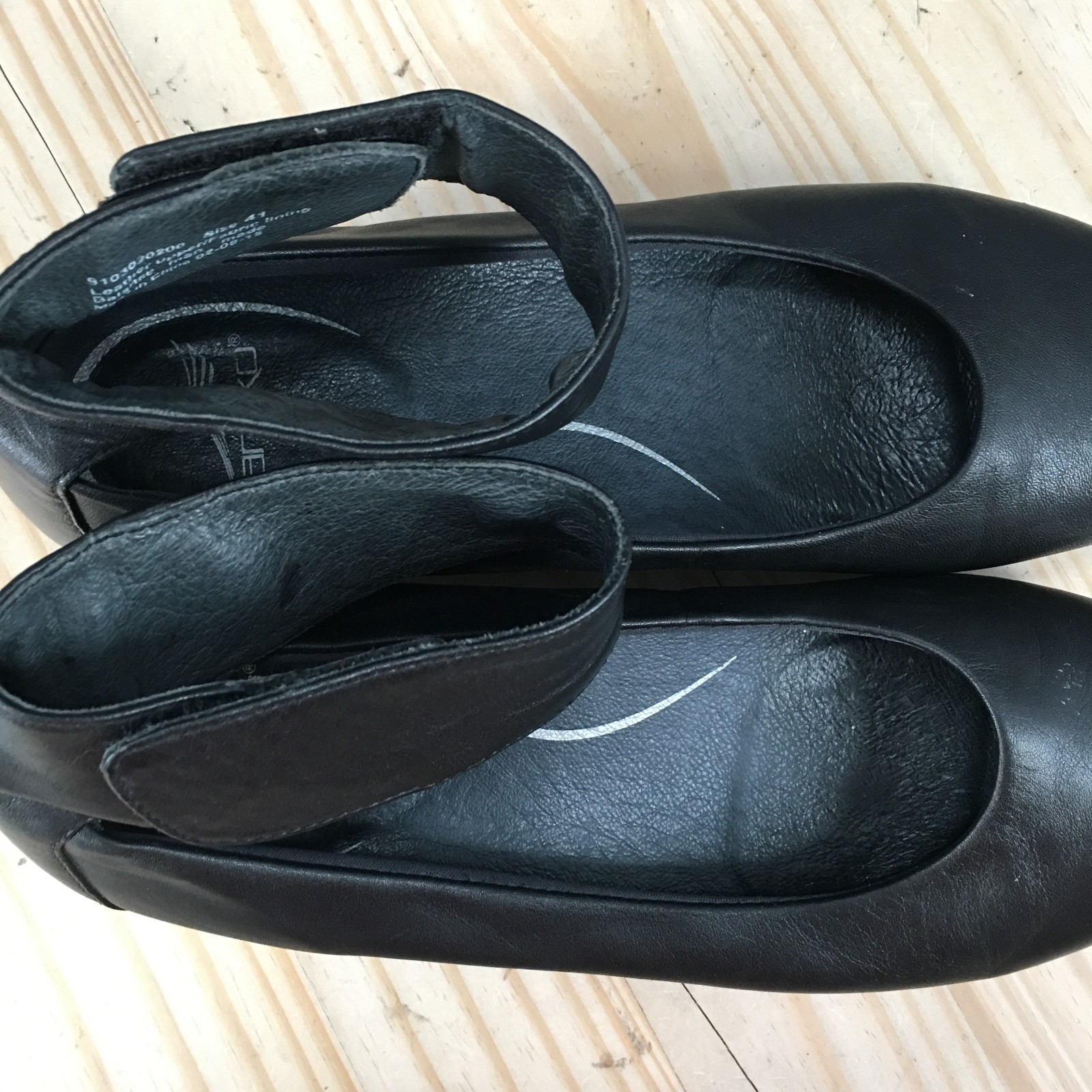 Dansko Lulu Shoes Womens 41 Ankle Strap Casual Comfort Wedge Heels Leather Black