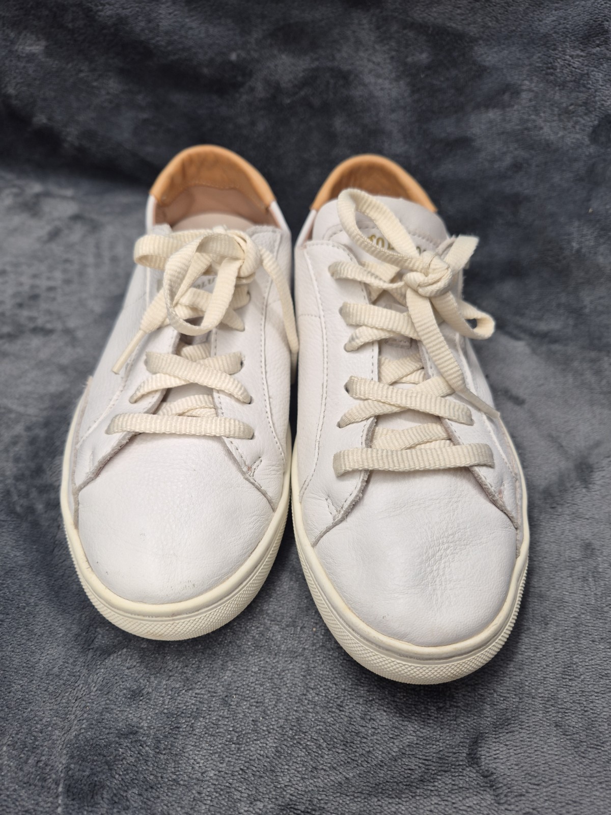 Soludos the original Ibiza classic leather sneaker womens shoes size 8