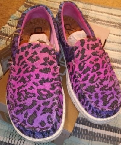 Custom Hand painted Hey Dude Shoes 6 7 8 9 OR SEND YOUR OWN Leopard, tie dye NEW
