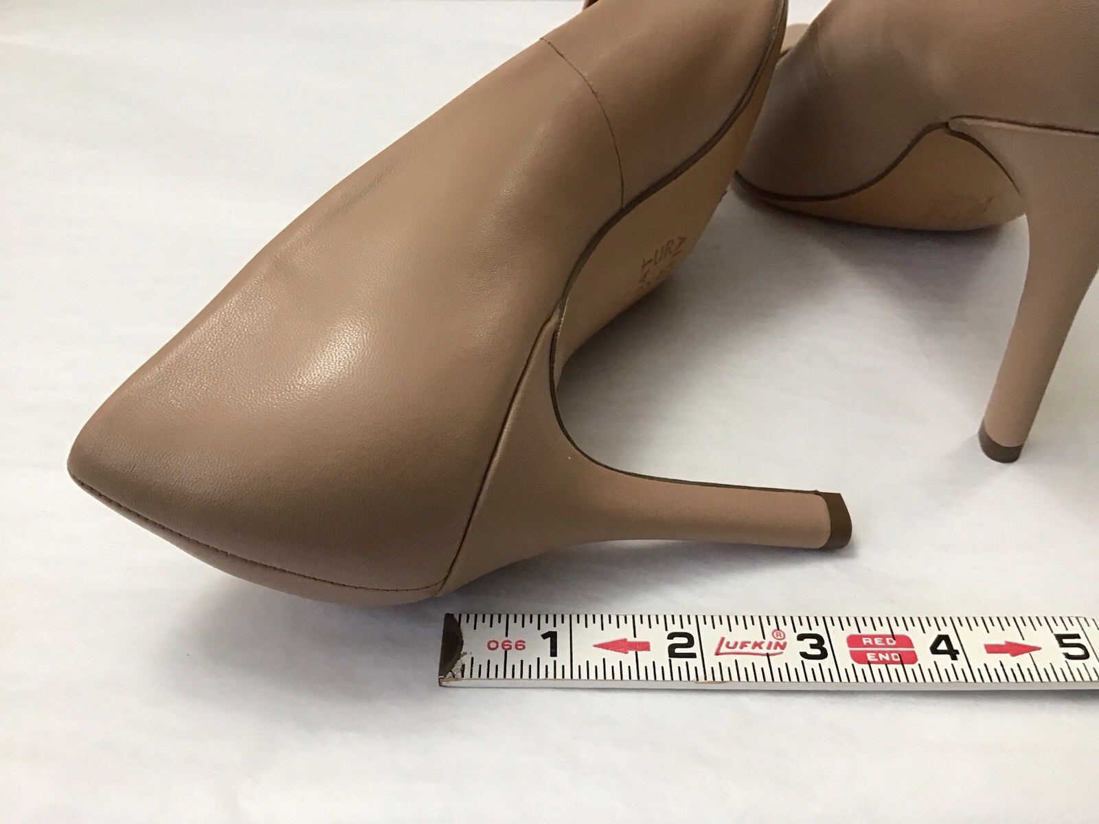 New Naturalizer 8.5 Wide Anna Pointed Toe Dress Pumps Creme Brulee Leather (N62)