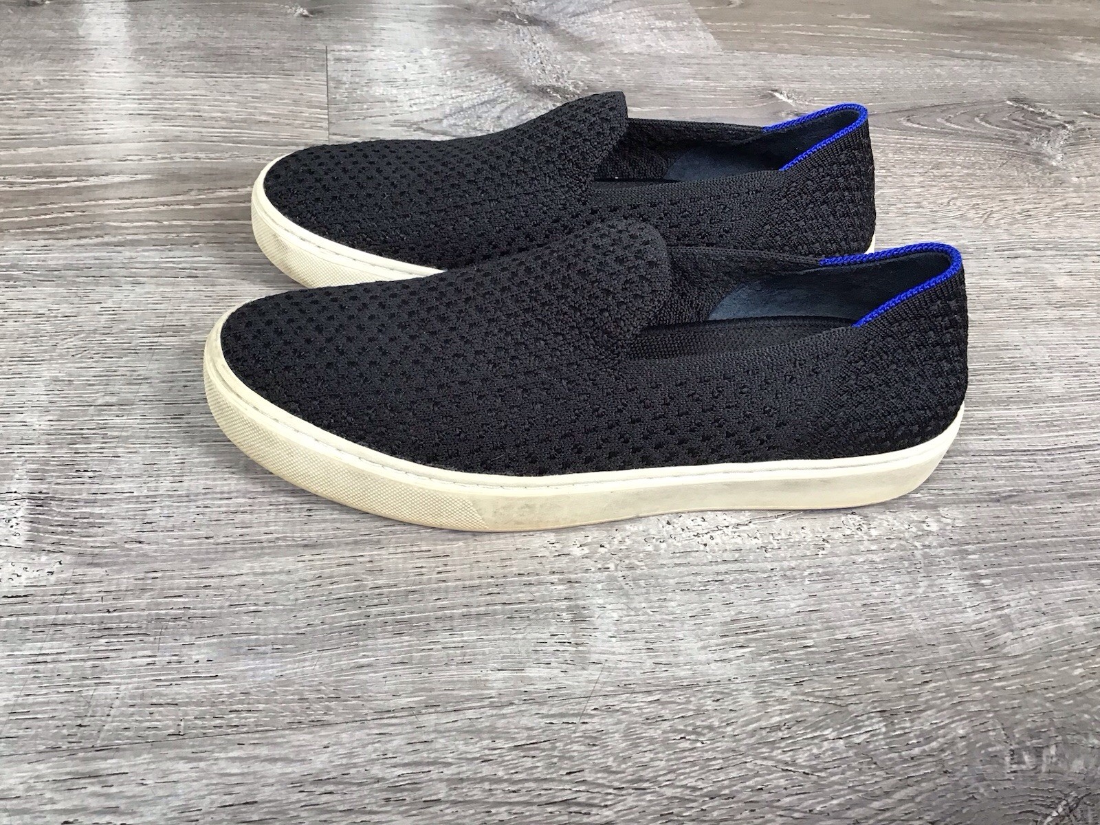 Rothys Womens Size 7.5 Sneakers Black Knit Slip On Flat Casual Comfort Shoes
