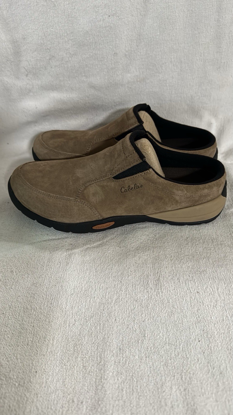 CABELAS Women’s Slip On Hiking/Walking Tan Suede Shoe 8M 84-1123 NWOB