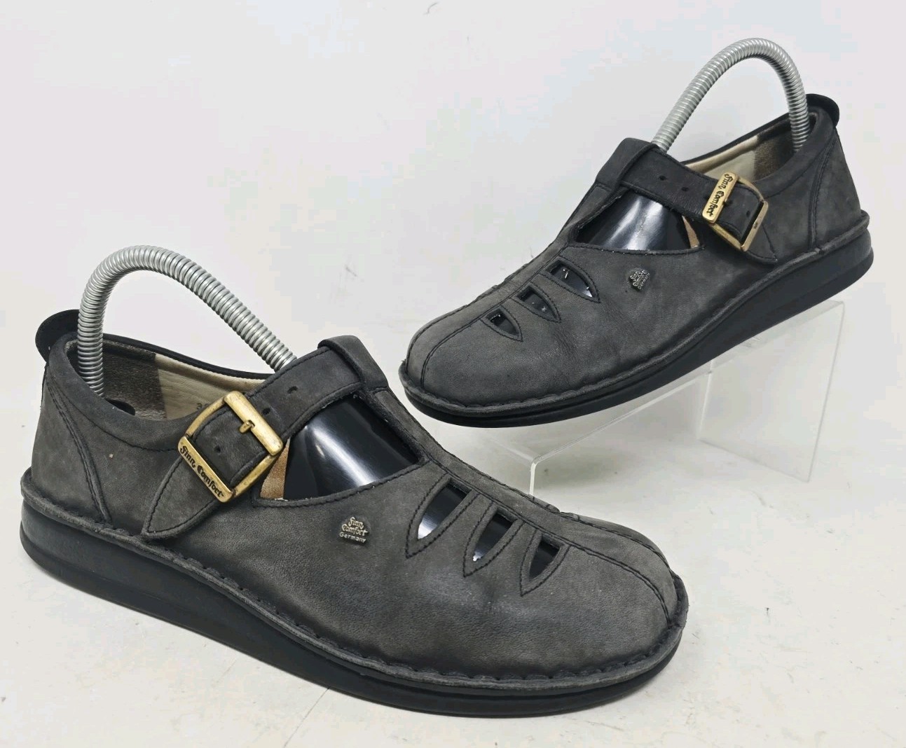 Finn Comfort Womens Fisherman Gray Leather Closed Toe Shoe Buckle EU 38 US 7