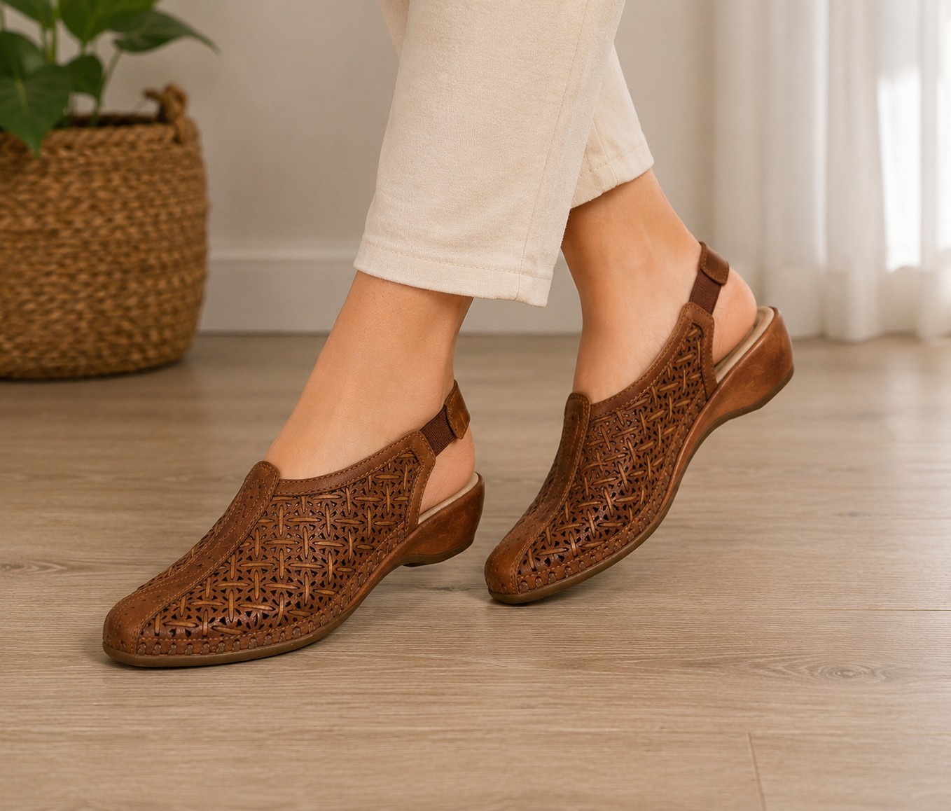 Pikolinos Women’s Brown Leather Slingback Shoes Laser Cut Comfort EU 35 US 5