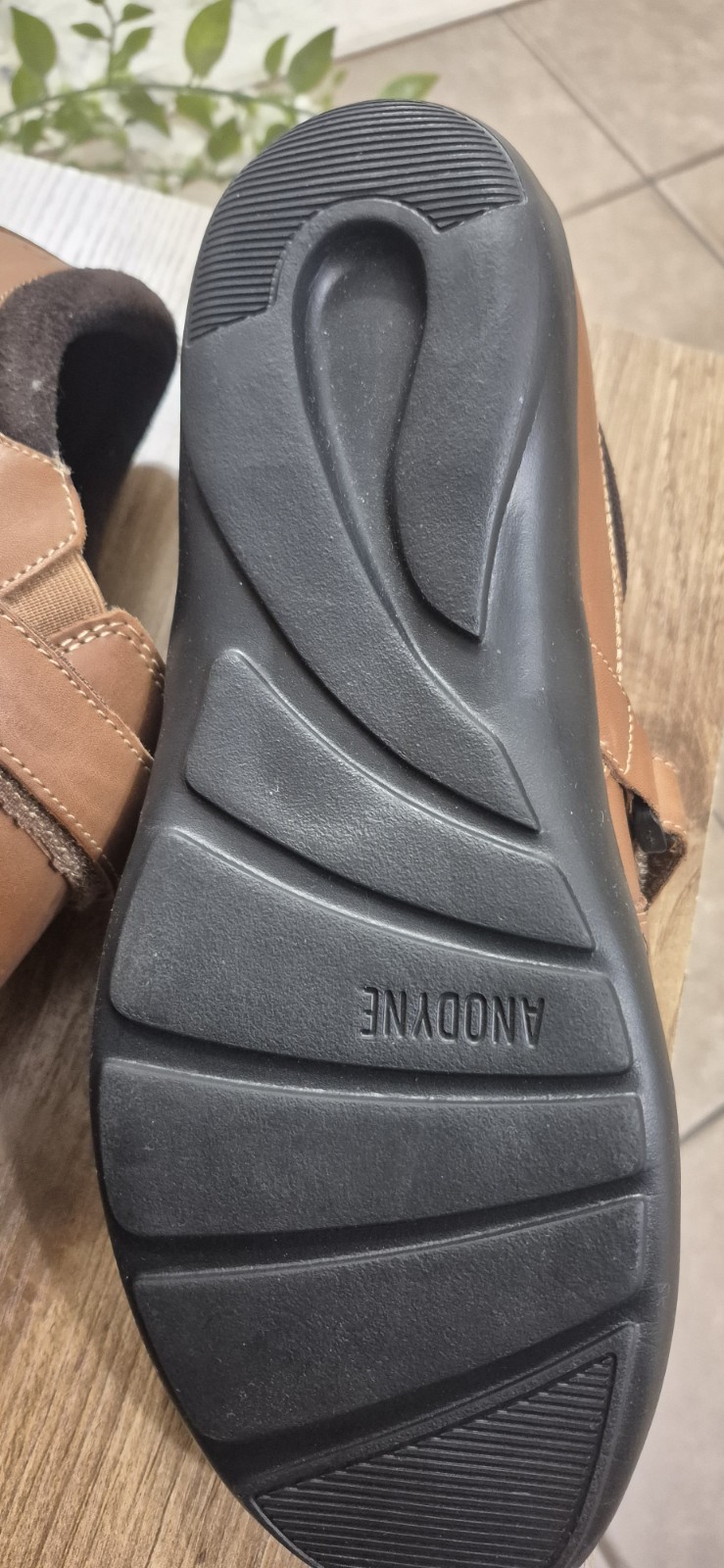 Anodyne No. 51 Women’s Casual Dress Shoes in the Cognac Color 9W