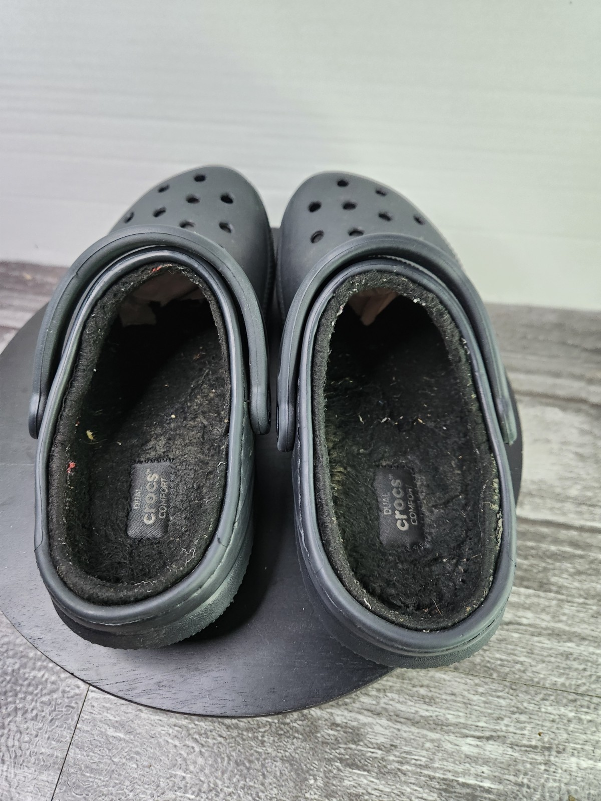 Crocs Cloth Interior Womens Clogs Size 7