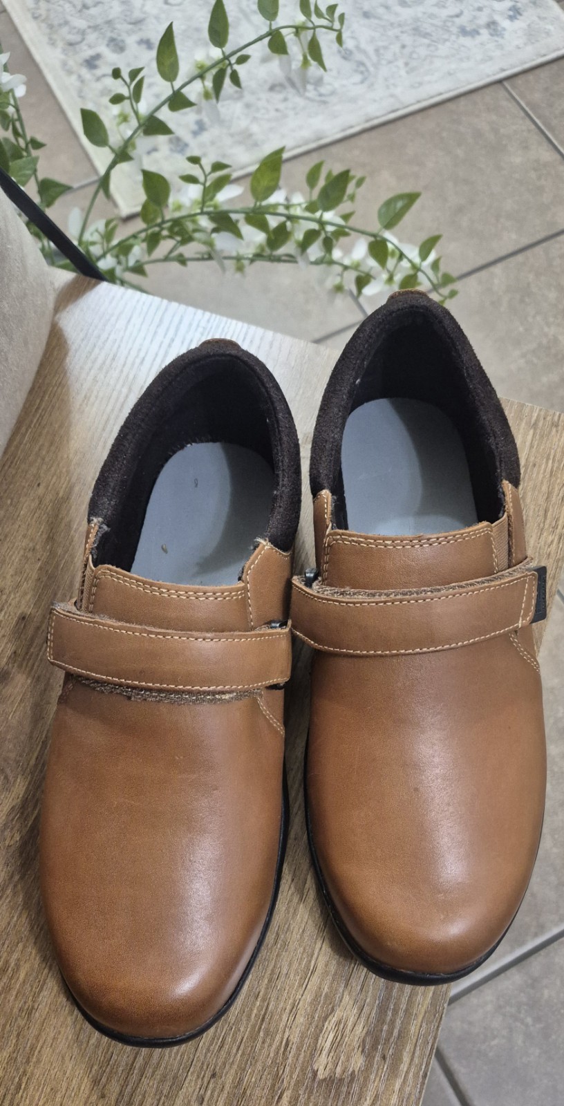 Anodyne No. 51 Women’s Casual Dress Shoes in the Cognac Color 9W