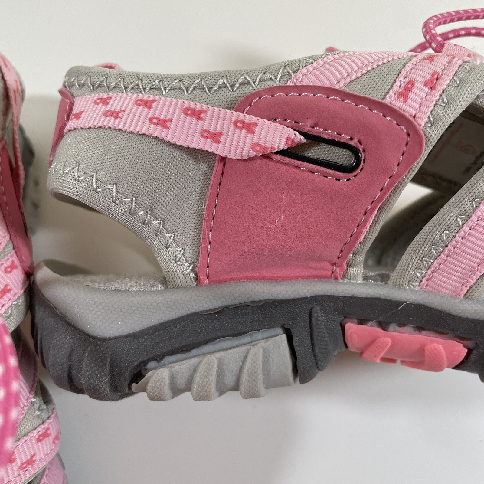 Women’s Sports Hiking Walking Sandals Size 6 Breast Cancer Awareness Pink/Gray
