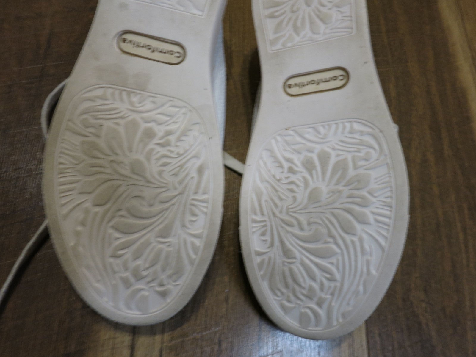 Comfortiva Align Women’s White Synthetic Mesh Lace Up Sneaker Sz 7W