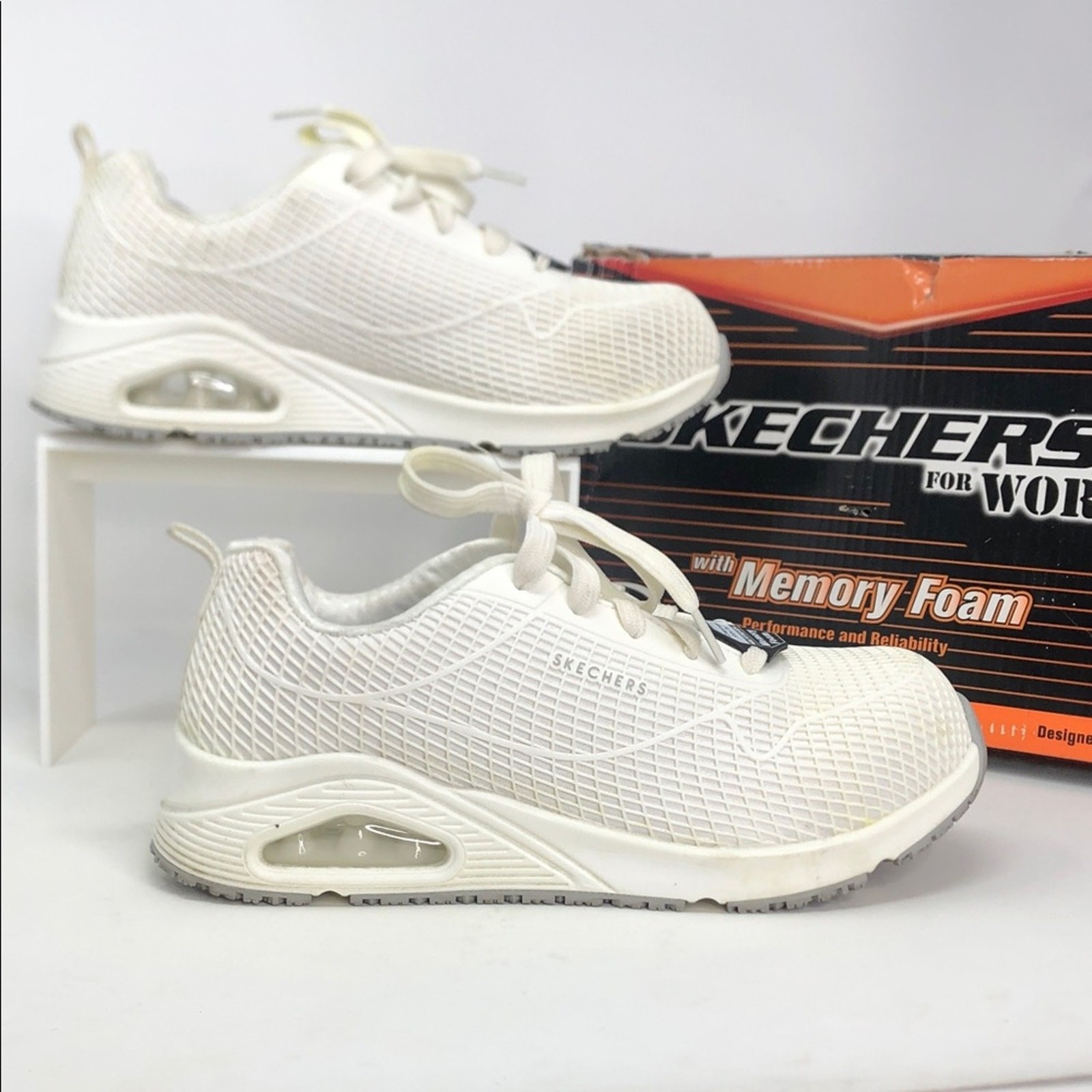 Skechers for Work White Composite Safety Toe SR EH Women’s Works Shoes – Size 8