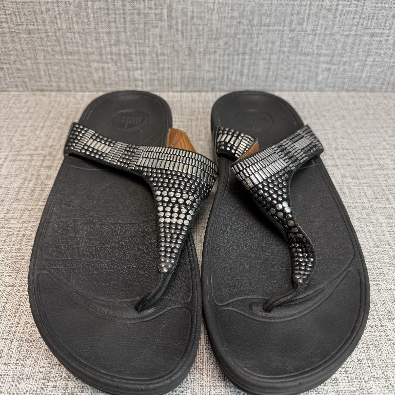 FitFlop Sandals Women’s Size 10 Black Strobe Luxe Flip Flop Thong Rhinestones