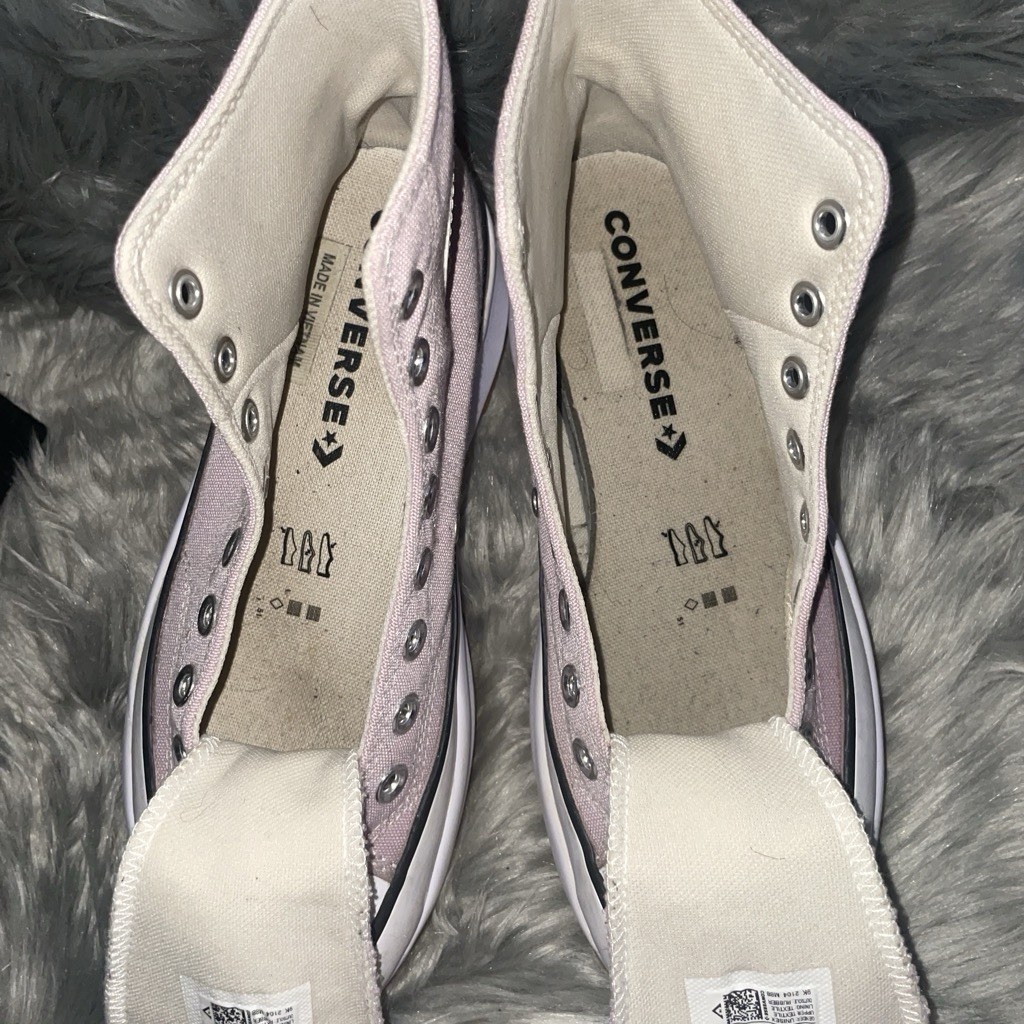 Converse Chuck Taylor Run star Hike Platform High Top Women’s Sneakers
