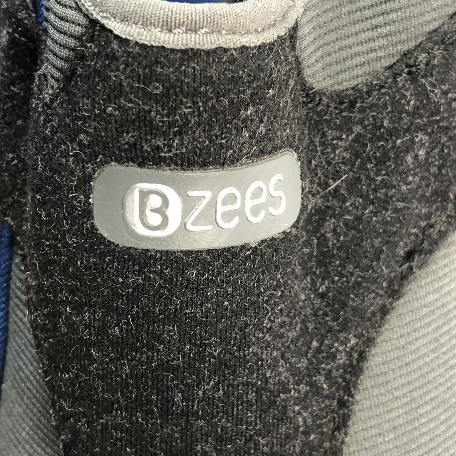 Bzees Darling Slip On Shoes Womens Size 6 Gray Fabric Man-Made Upper Activewear