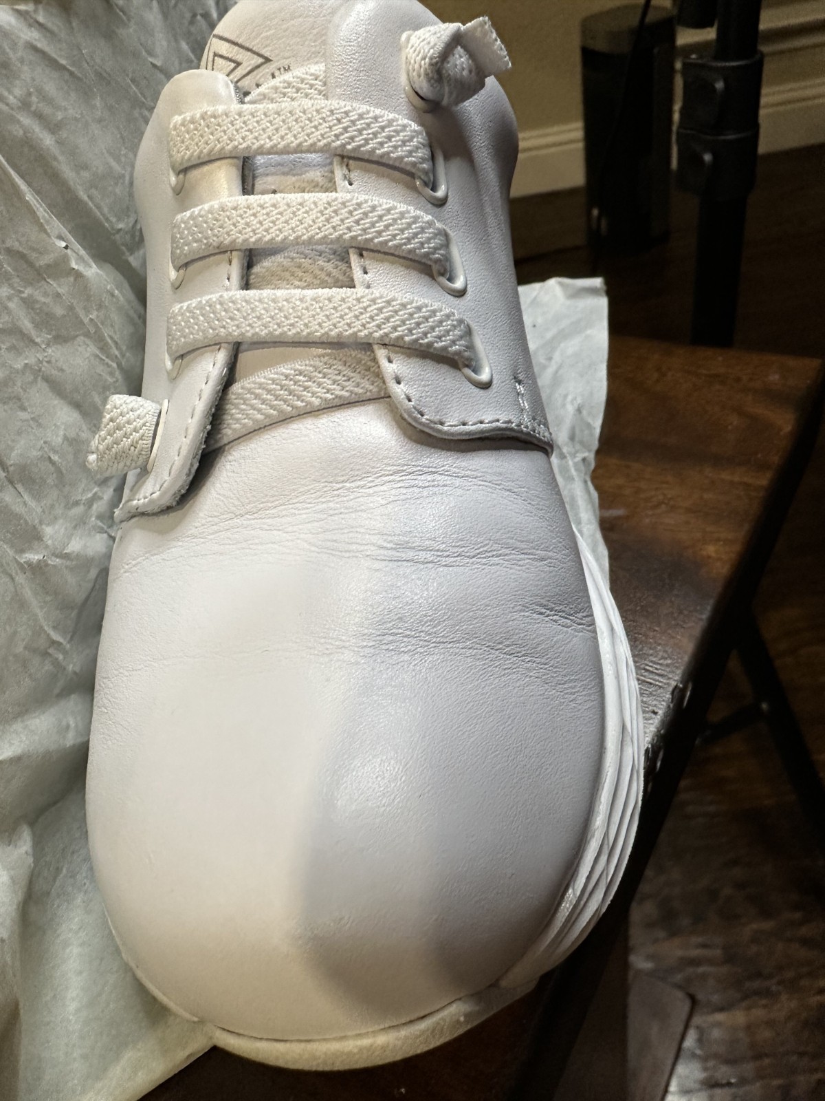 NurseMates Align Velocity White Leather Nursing Shoes Women 7M Slip Resistant