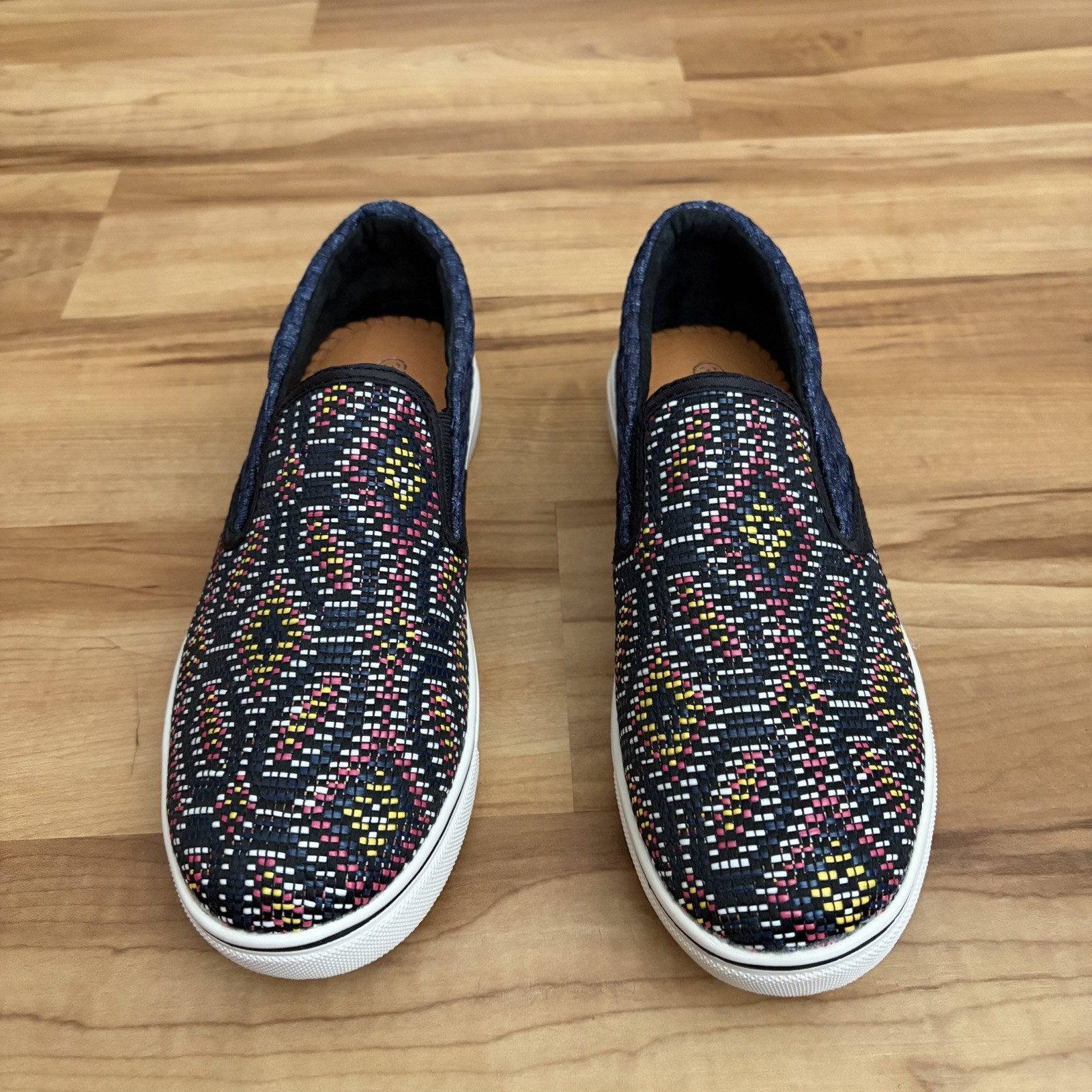 Bernie Mev Women’s Size USA 7 Woven Blair Slip On Geometric Pattern Memory Foam