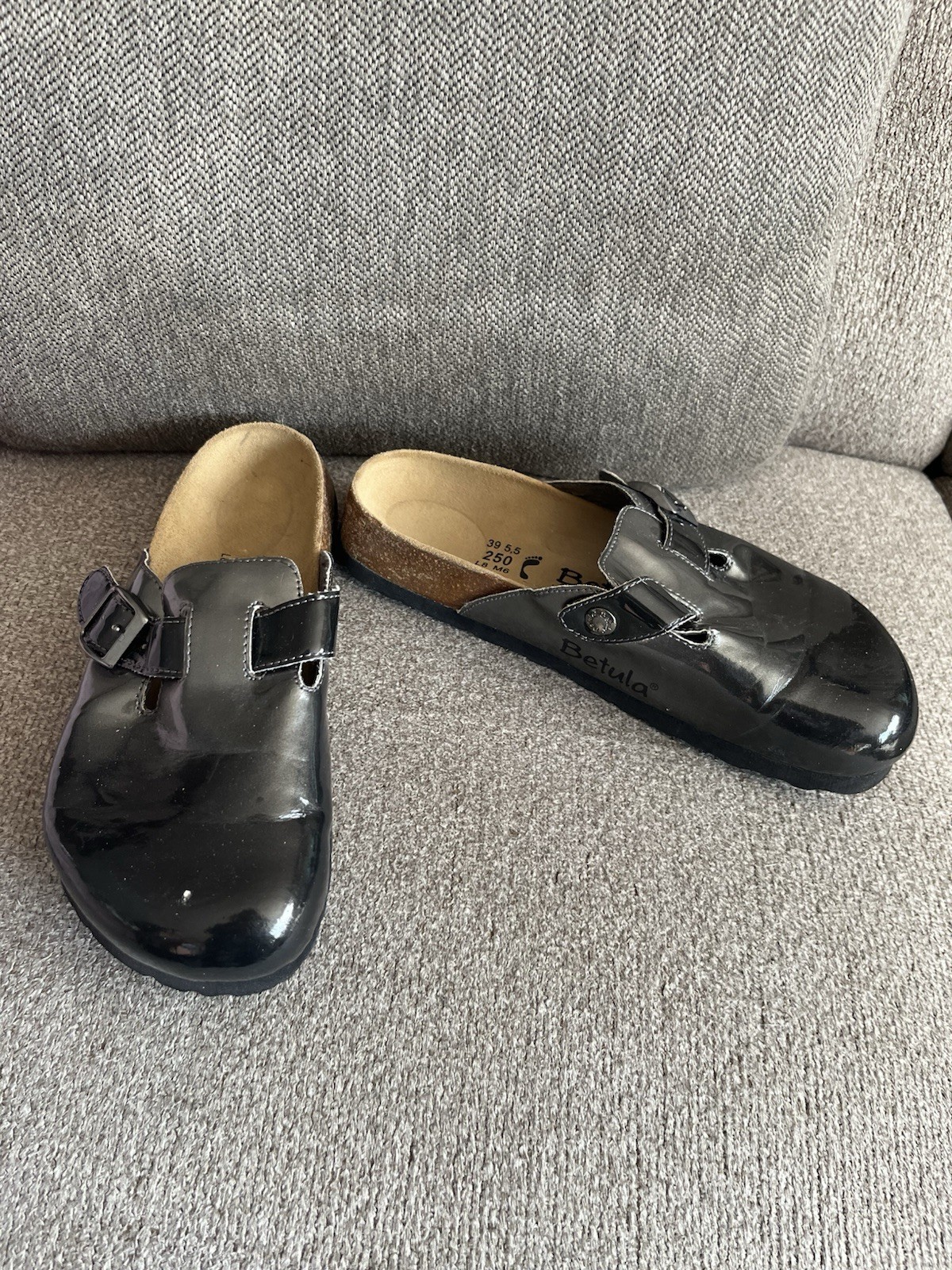 Betula Women’s Boston Black Patent Leather Clogs Mules Size 39 (size 8.5 US)