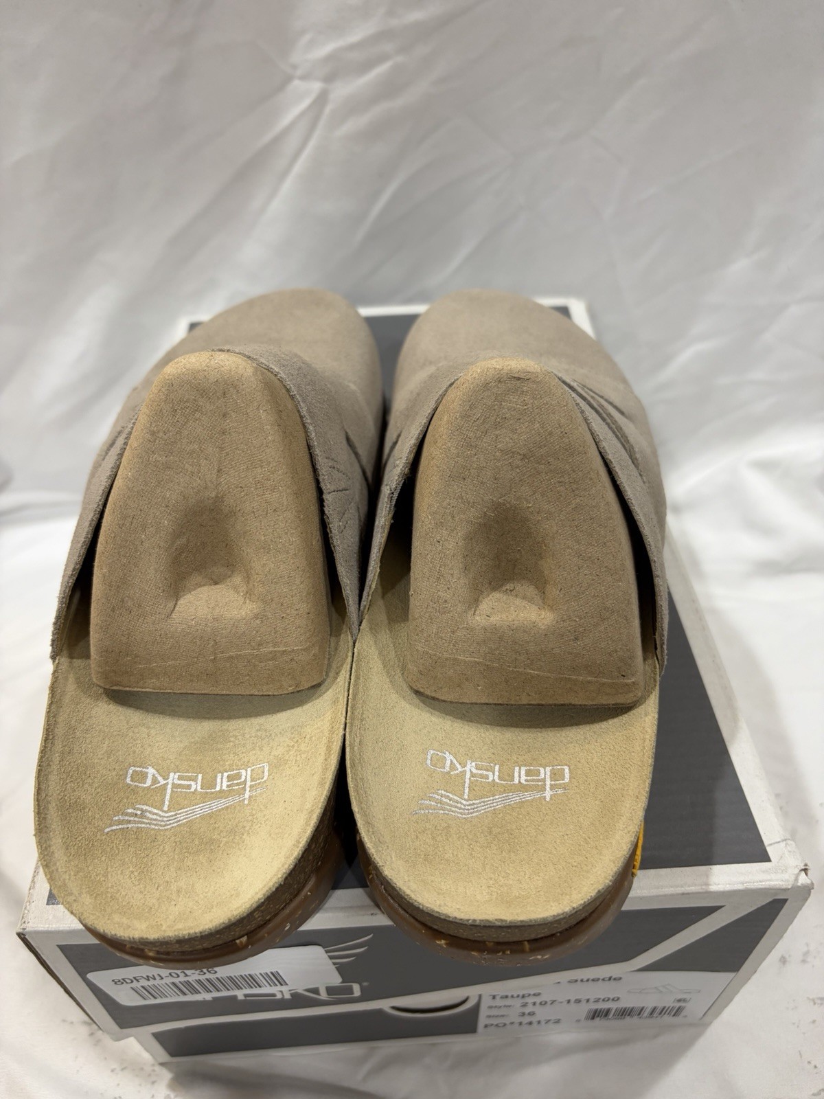 Dansko Daniella Women’s Suede Mules Clogs Taupe Vibram Sole 36 US 5.5-6 New