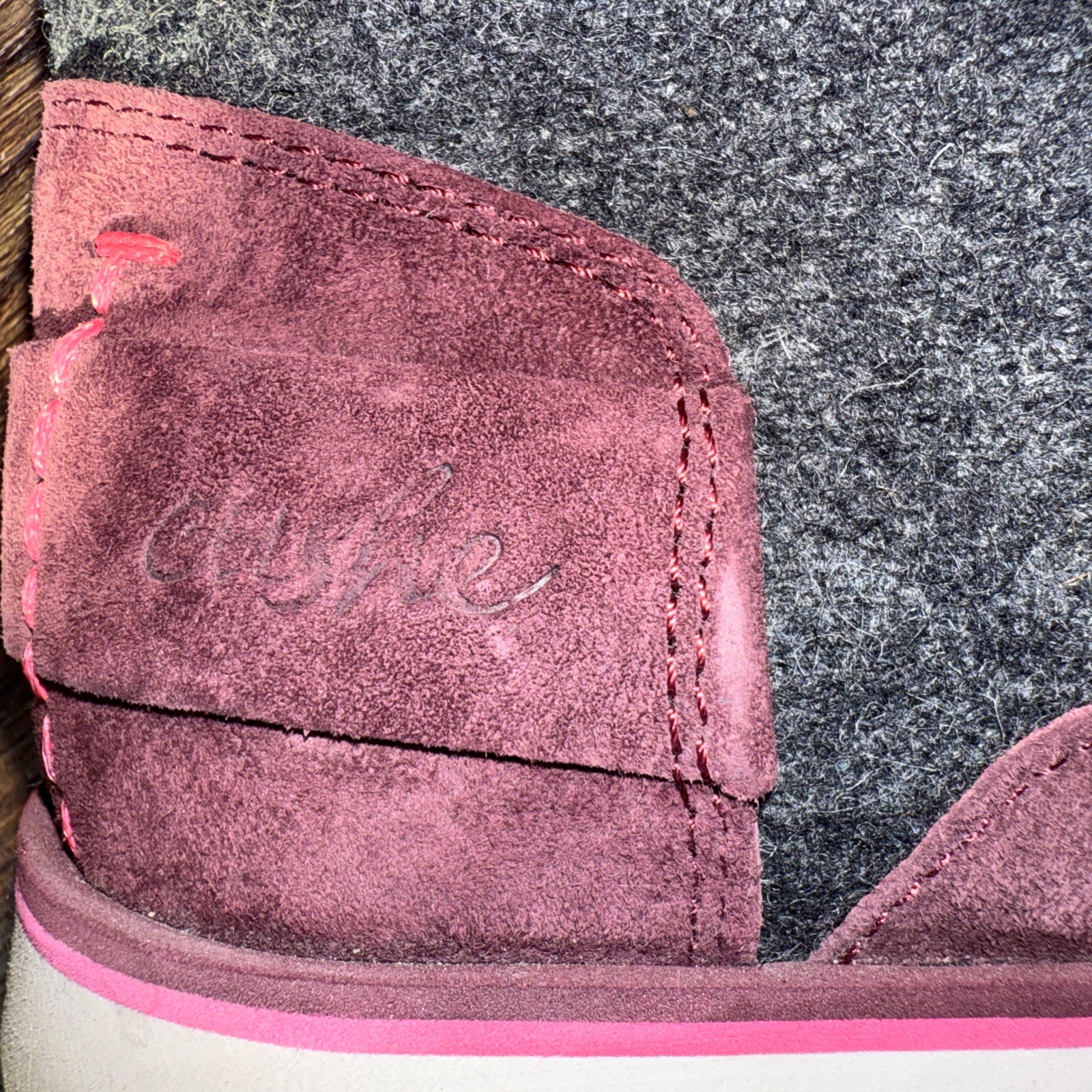 CUSHE Manuka Lite Desert Womens Chukka Boot Sz US 9 EU 40 Wine Surf Comfort