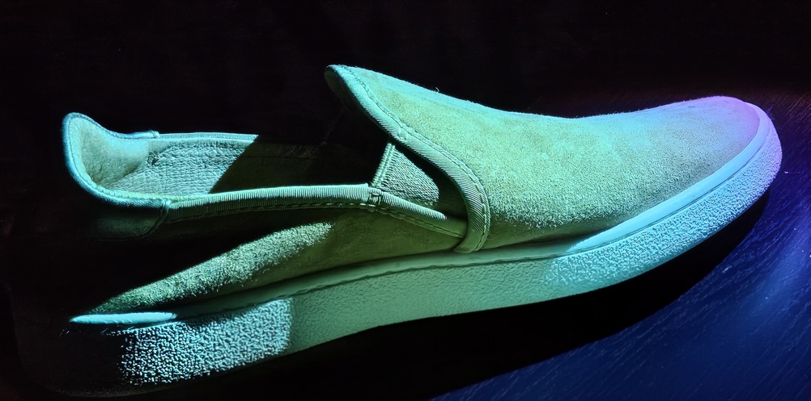 UGG Suede Slip-On Loafer | Size 8 US | Very Good Condition