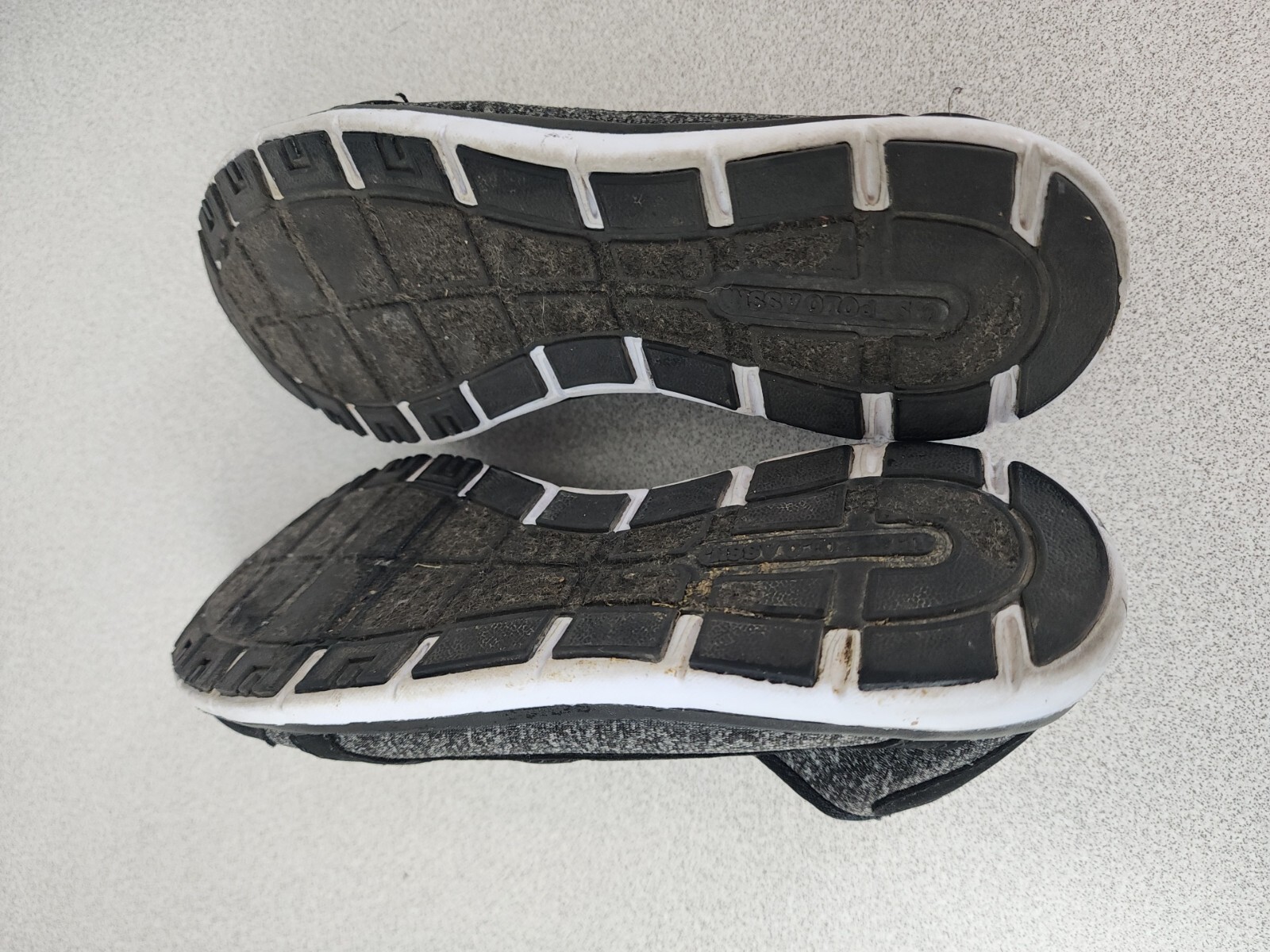 US Polo Assn Women’s Size 6 Slip On Gray/Black Comfort Activewear Strappy Shoes