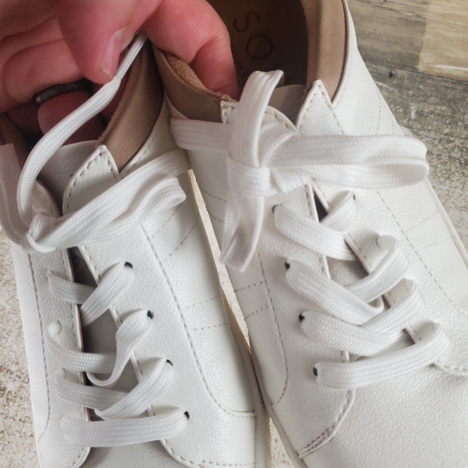 Naturalizer SOUL Neela Womens Shoes Sz 8 W White Beige Leather Lace Up Sneakers